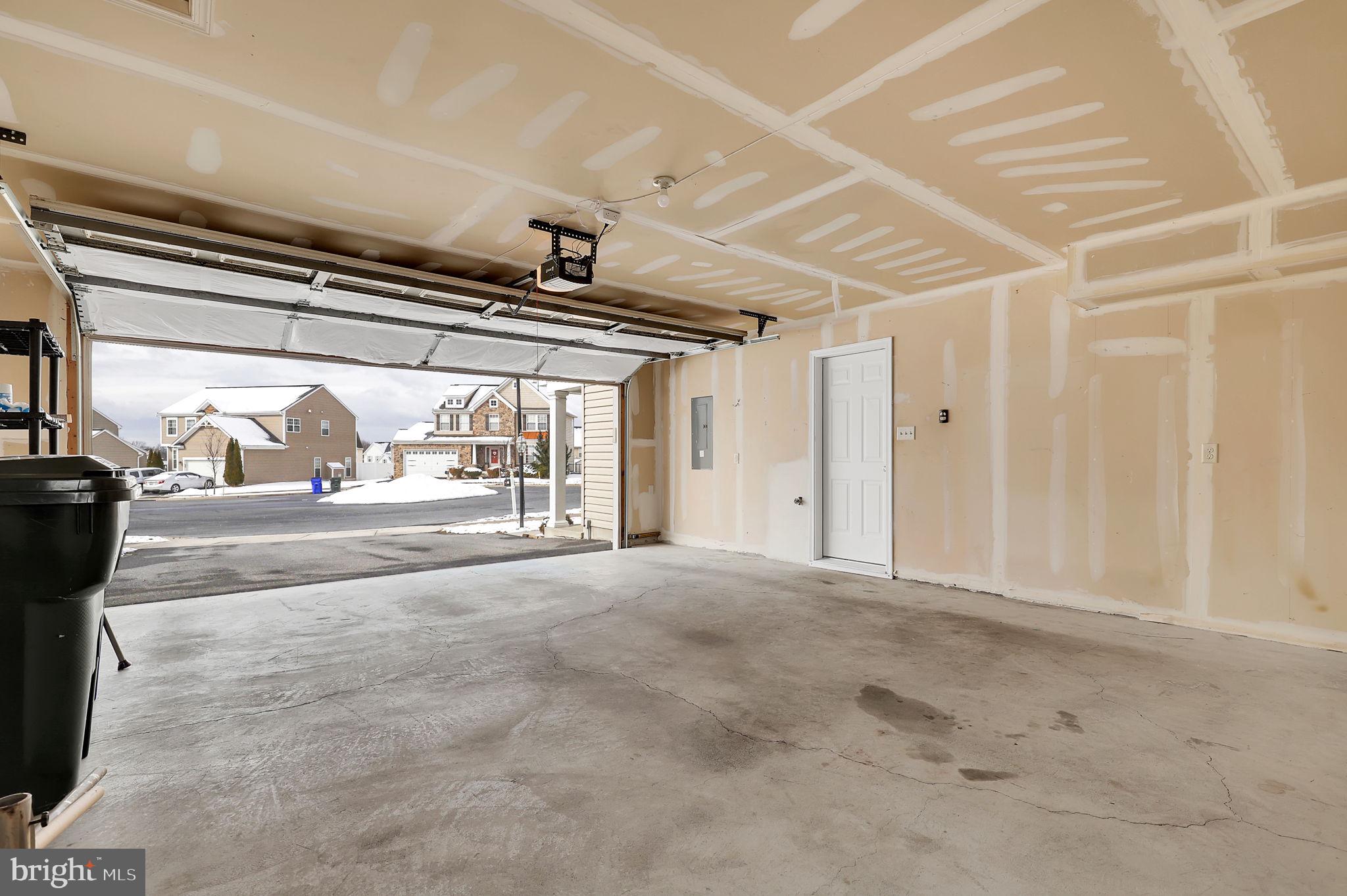 HAGERS CROSSING - Residential