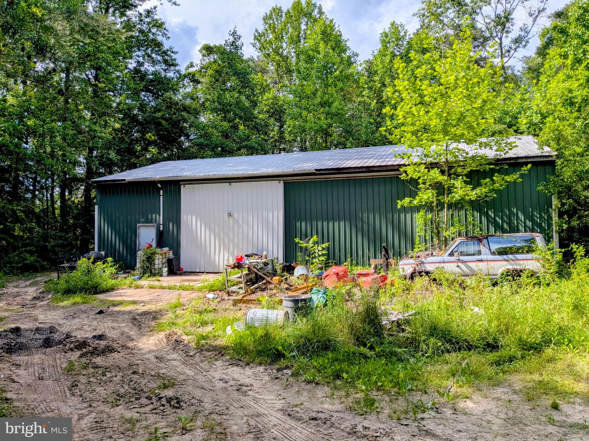 8400 NEW CUT ROAD