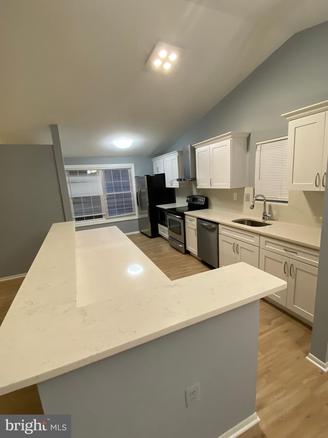 NEW ORCHARD ESTATES - Residential