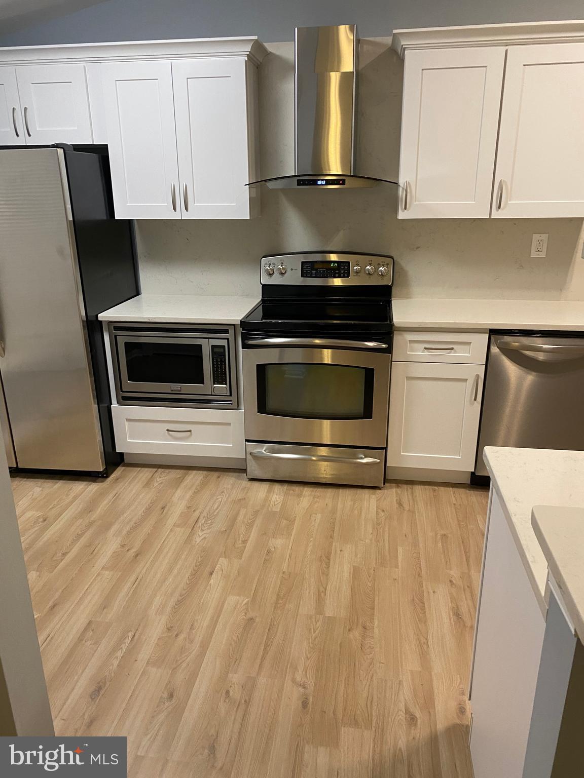 NEW ORCHARD ESTATES - Residential