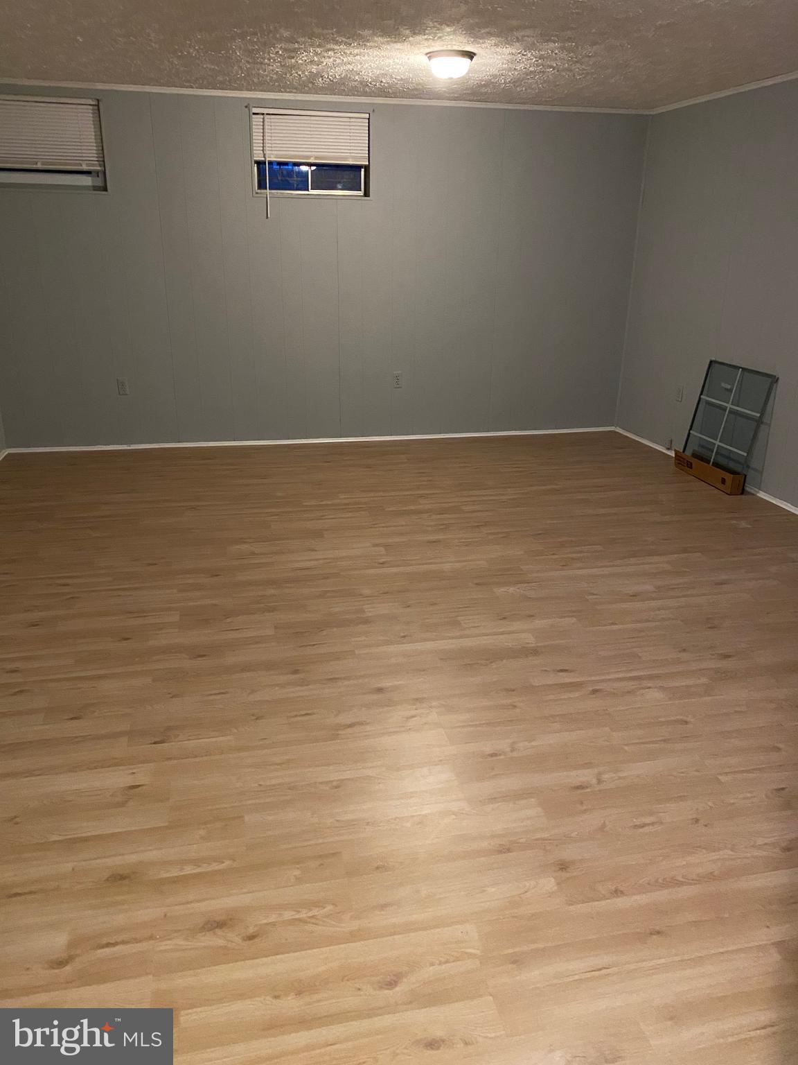 NEW ORCHARD ESTATES - Residential