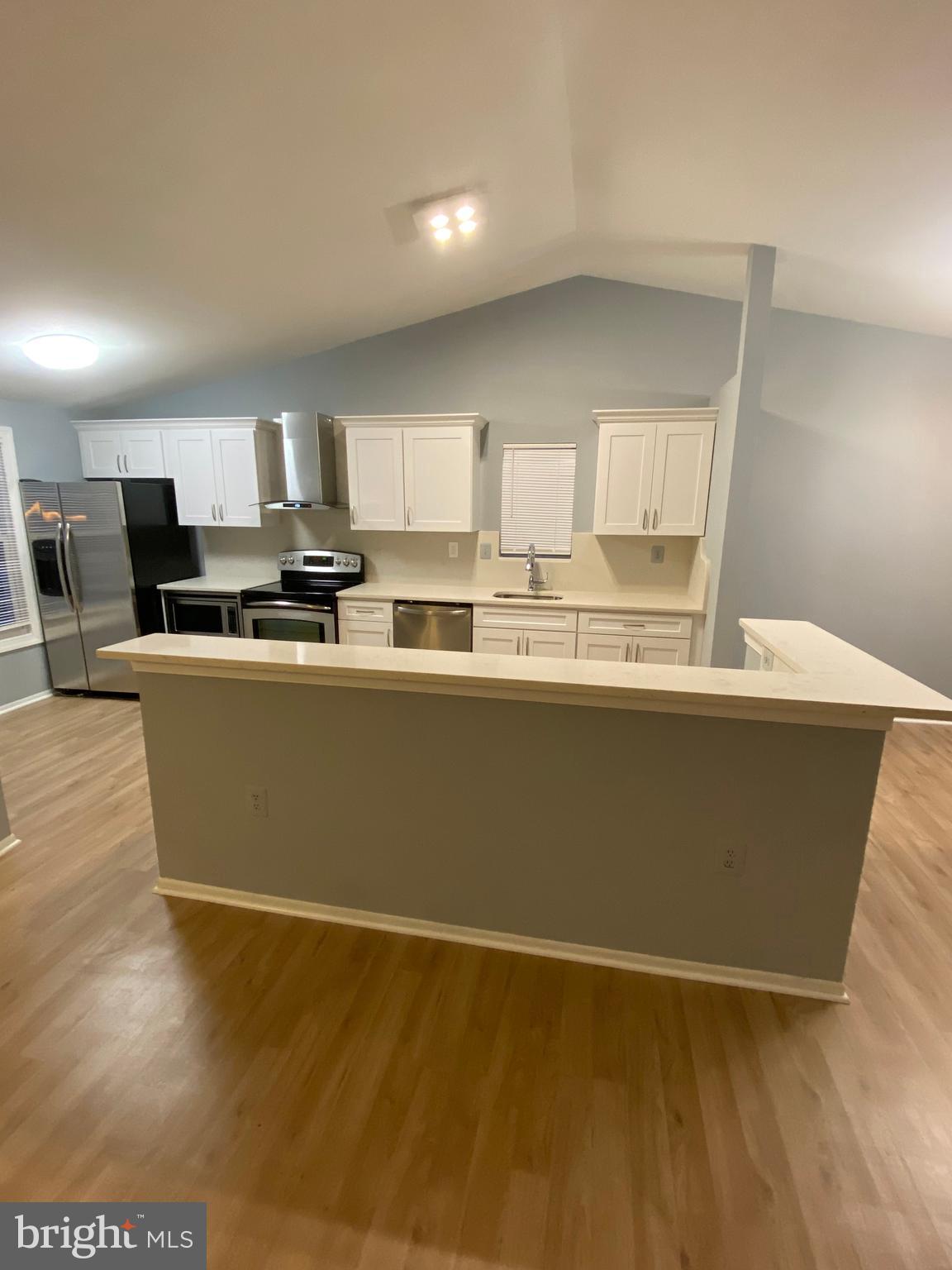 NEW ORCHARD ESTATES - Residential