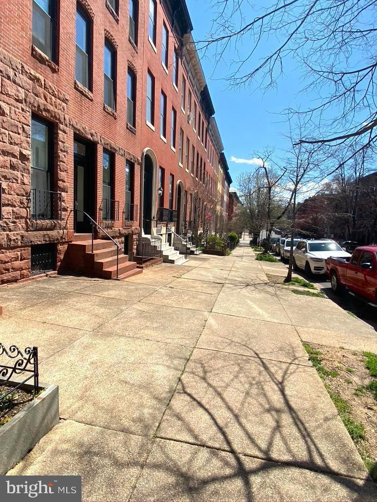 BOLTON HILL HISTORIC DISTRICT - Residential Lease