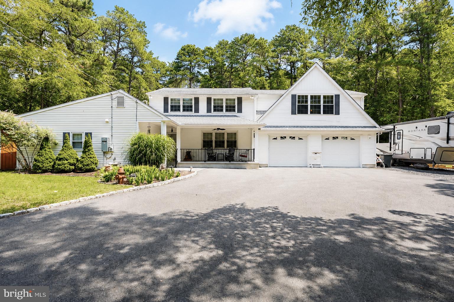 5 CEDAR FALLS DRIVE