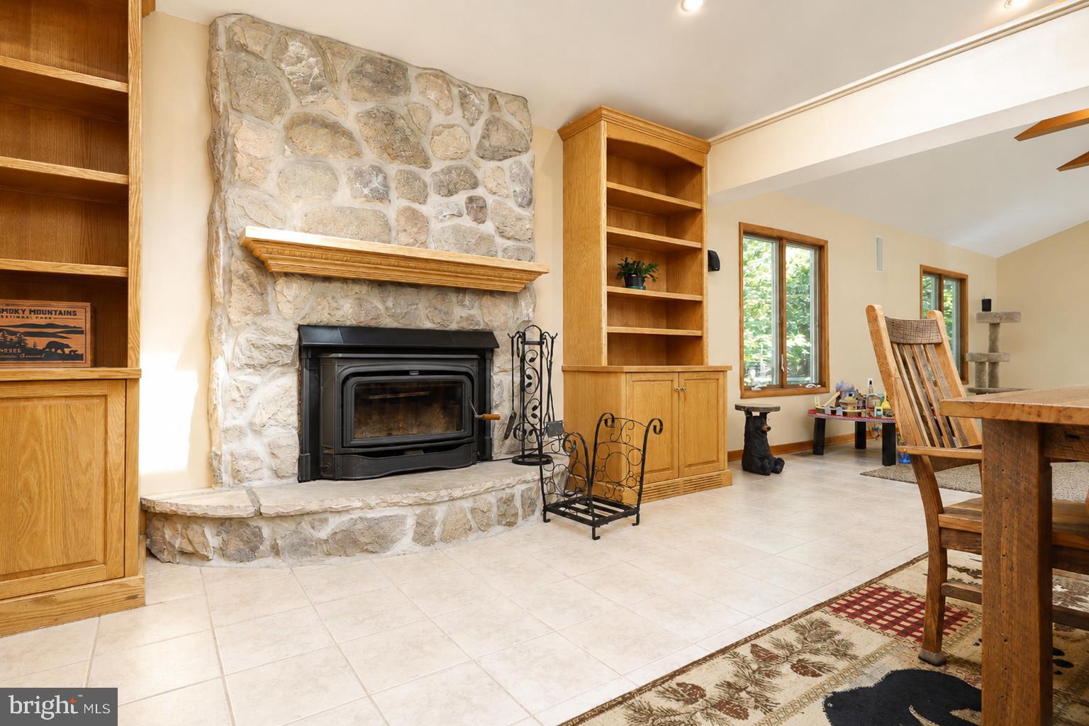 5 CEDAR FALLS DRIVE