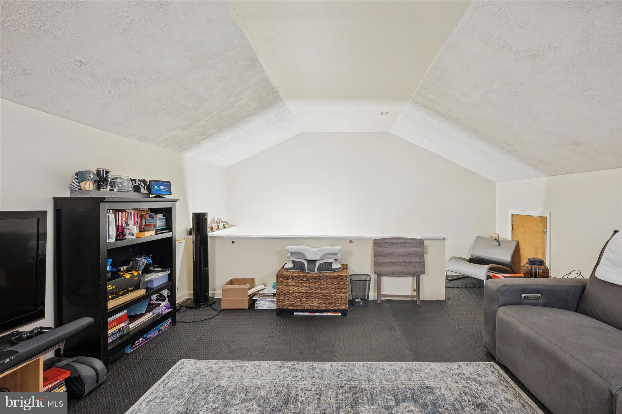 LANSDOWNE - Residential