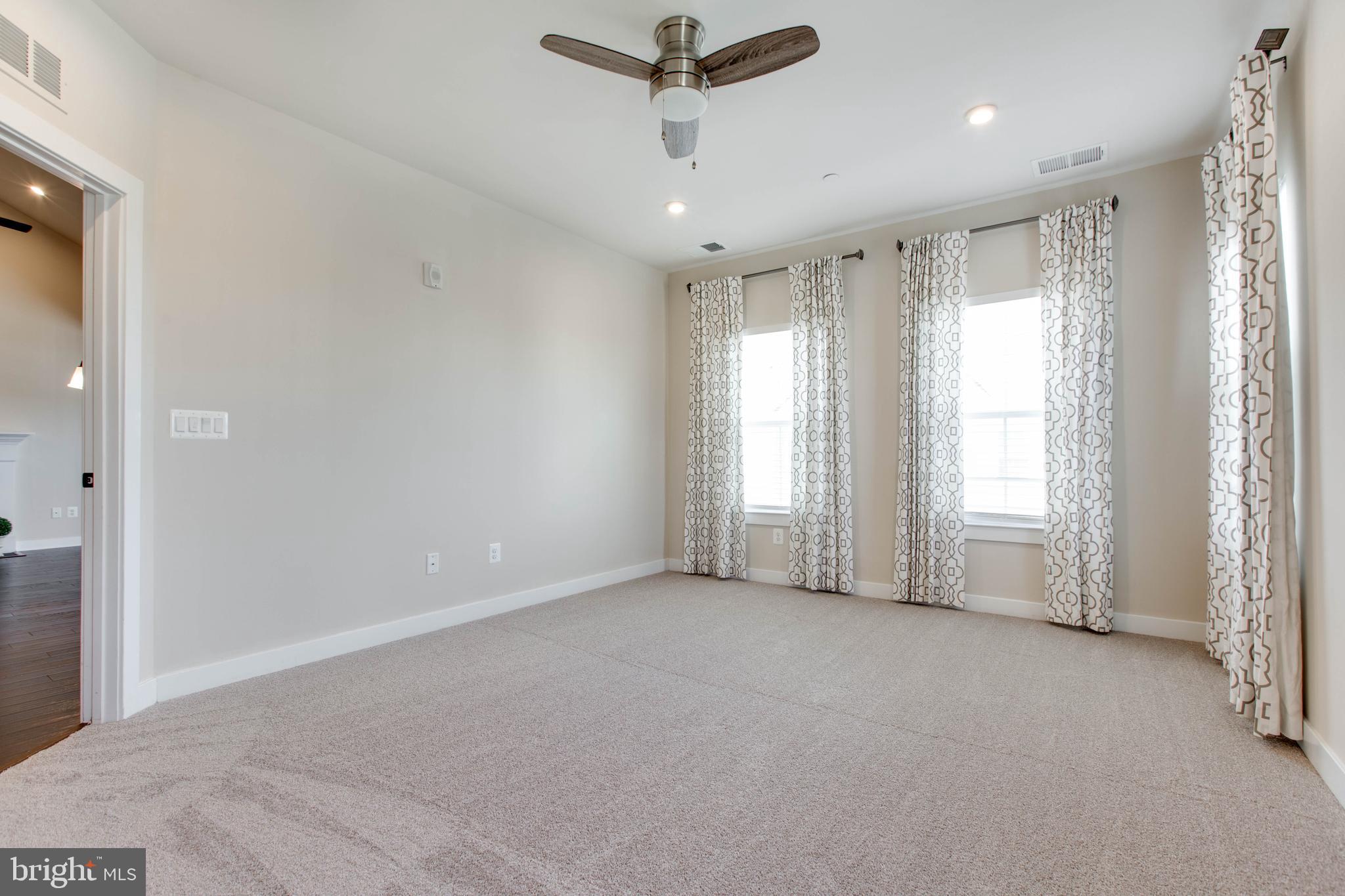 ELLICOTTS RETREAT - Residential