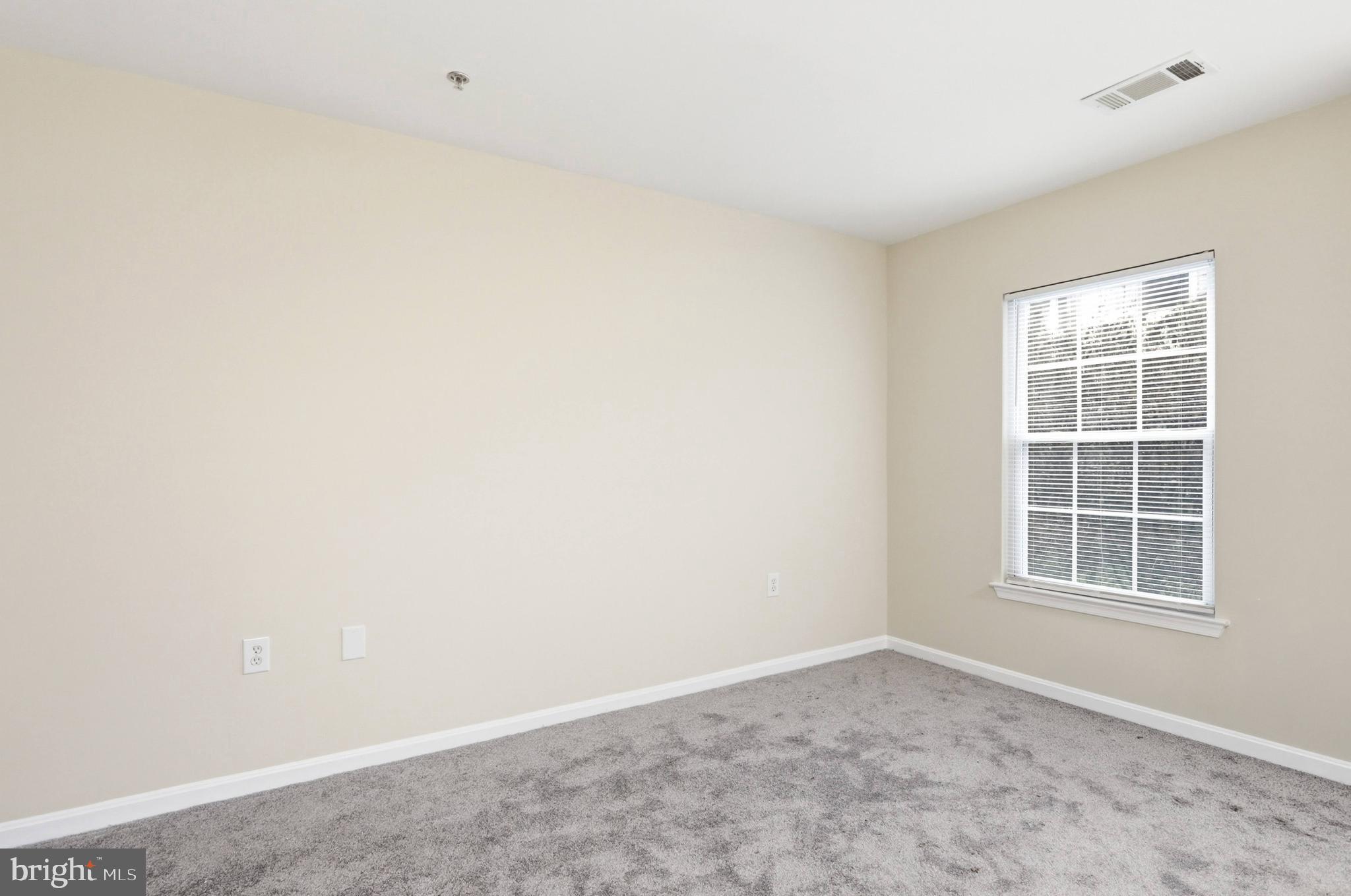 PARKSIDE AT ASHBURN - Residential