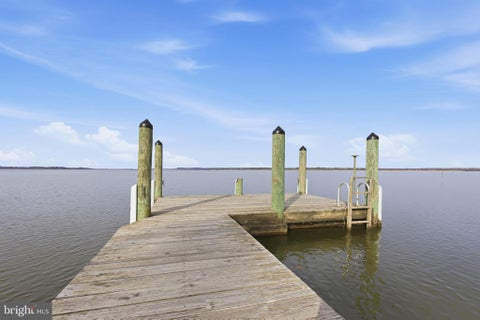 Homes For Sale - 192 E Banbury Road<br/> Essex County, TAPPAHANNOCK, VA 22560