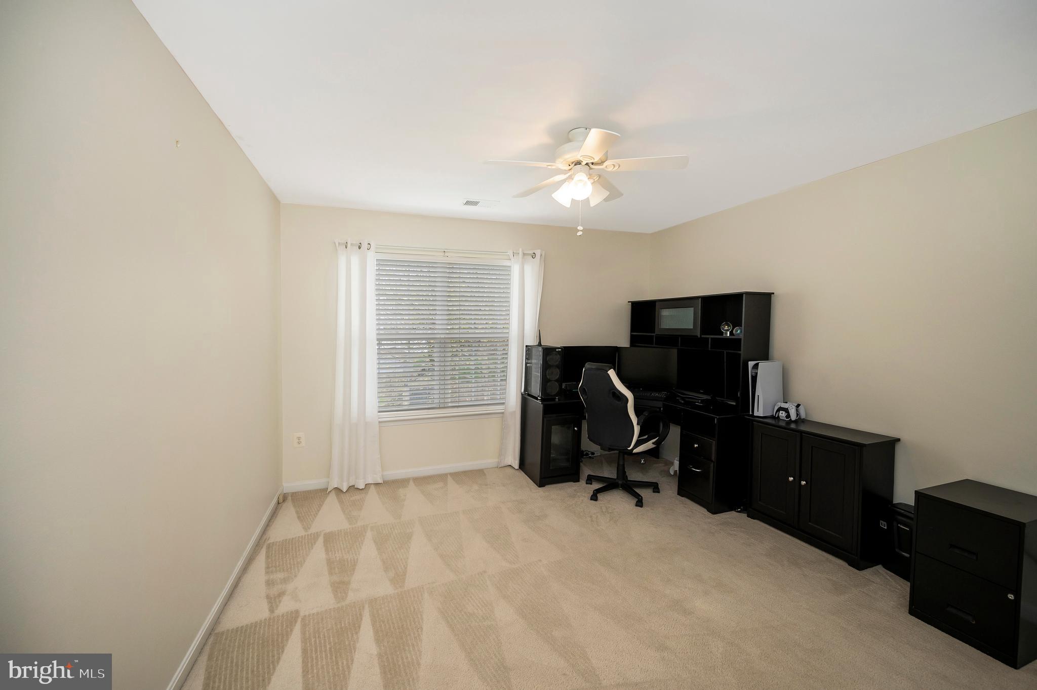 ENGLAND RUN NORTH - Residential