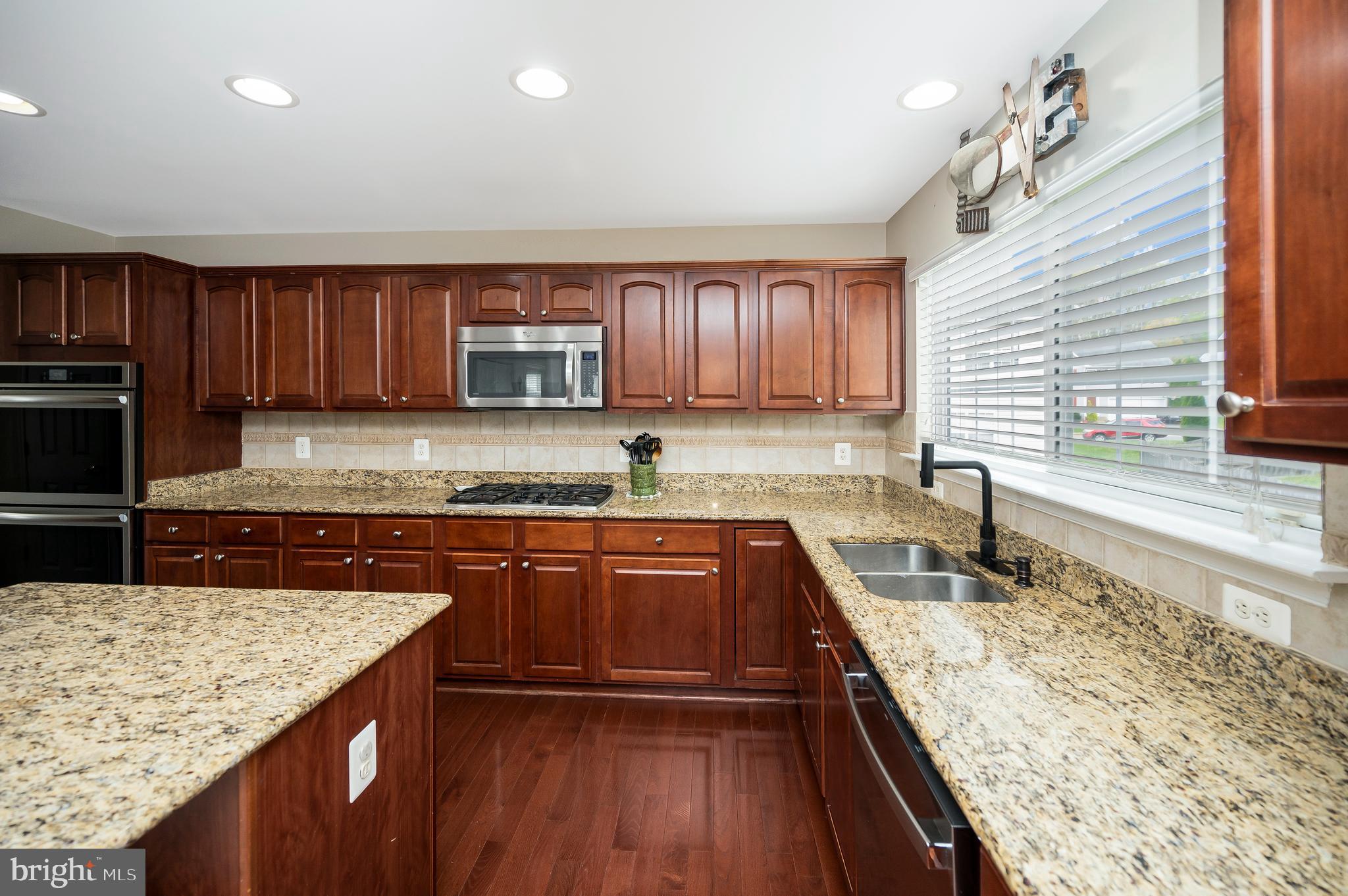 ENGLAND RUN NORTH - Residential