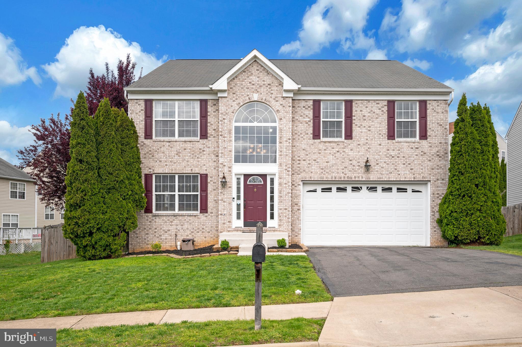 ENGLAND RUN NORTH - Residential