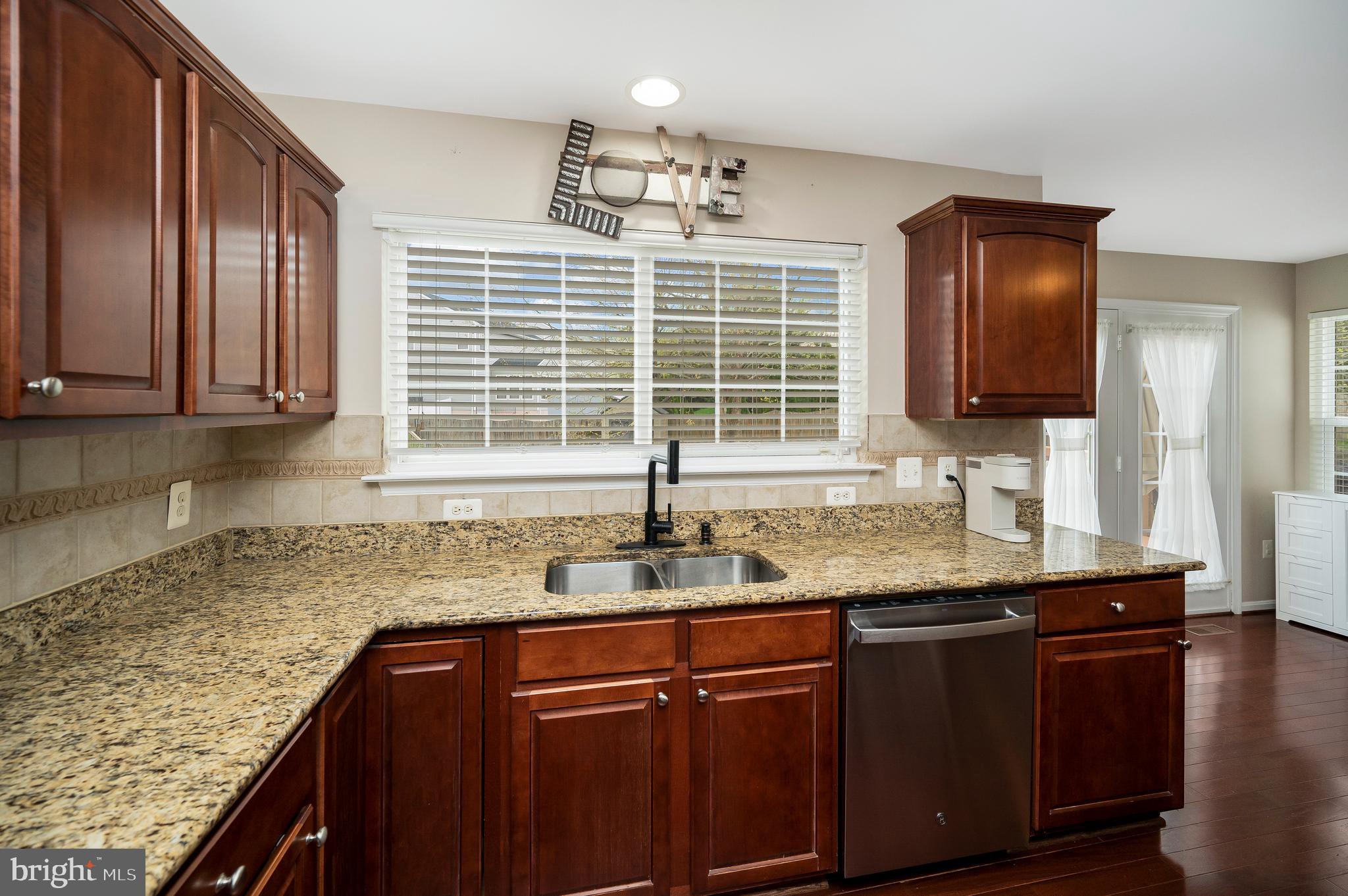 ENGLAND RUN NORTH - Residential