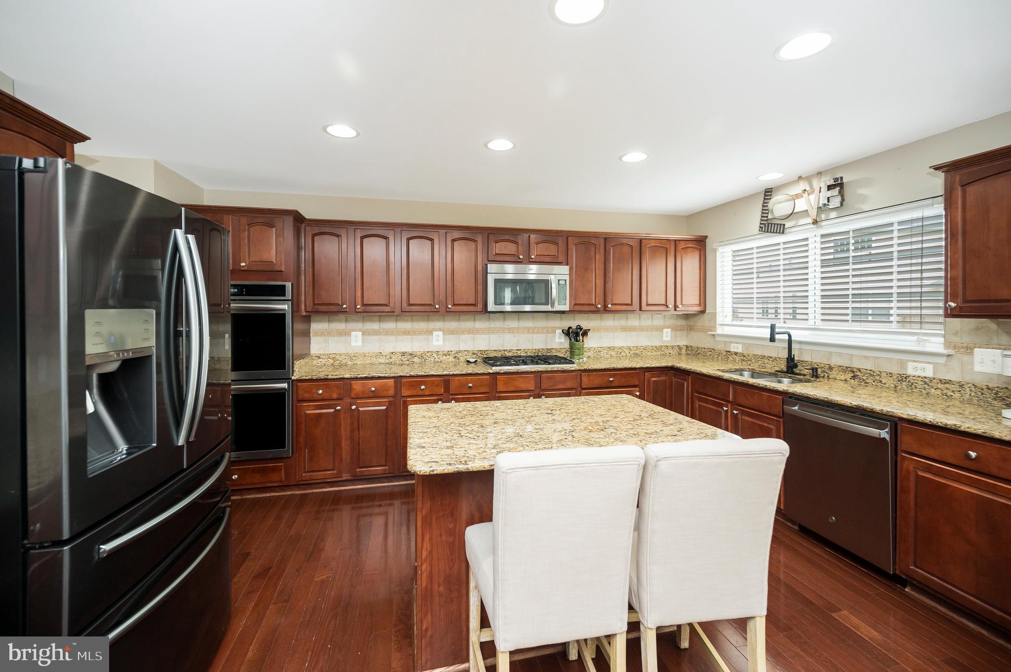 ENGLAND RUN NORTH - Residential