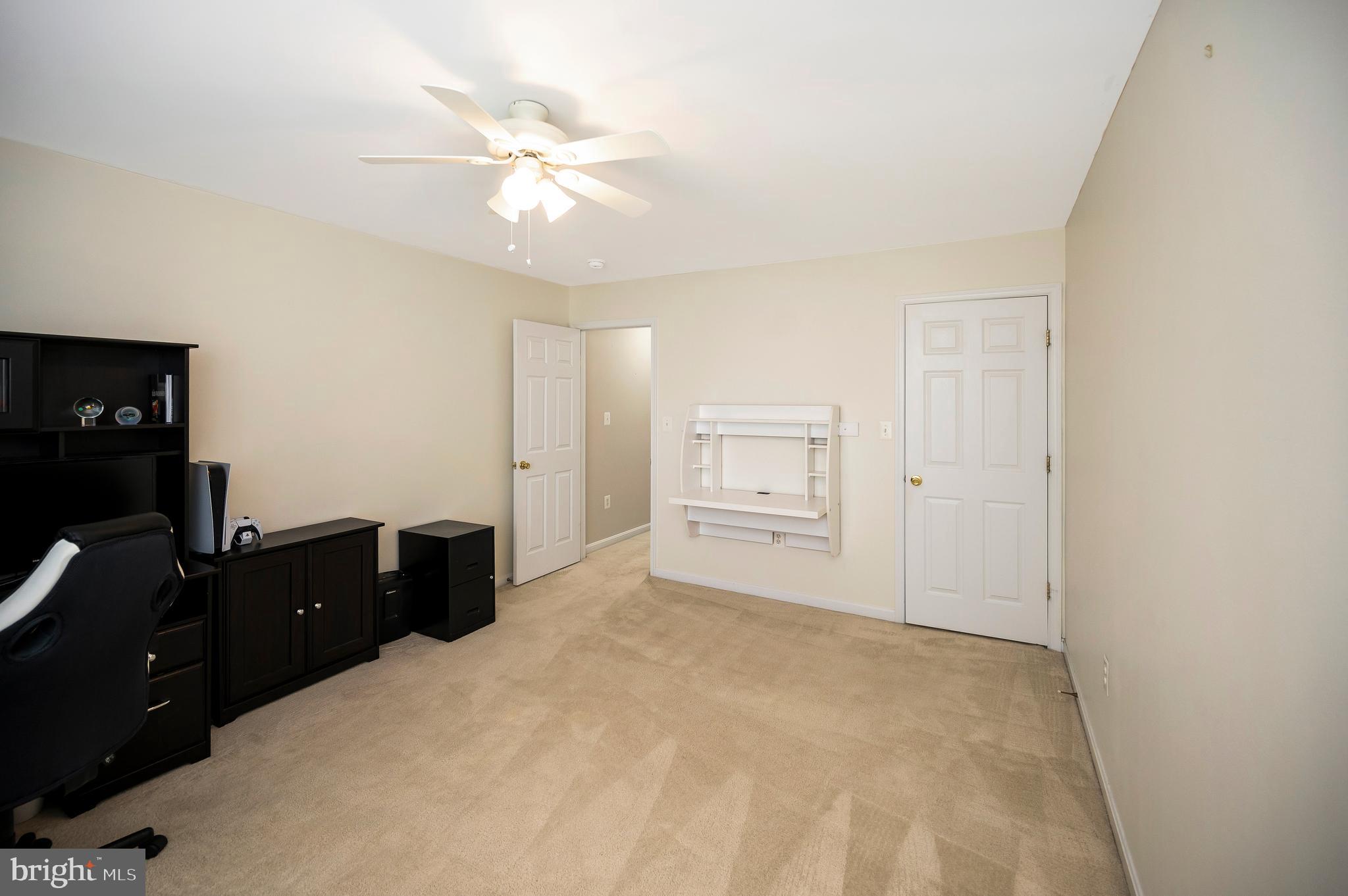 ENGLAND RUN NORTH - Residential