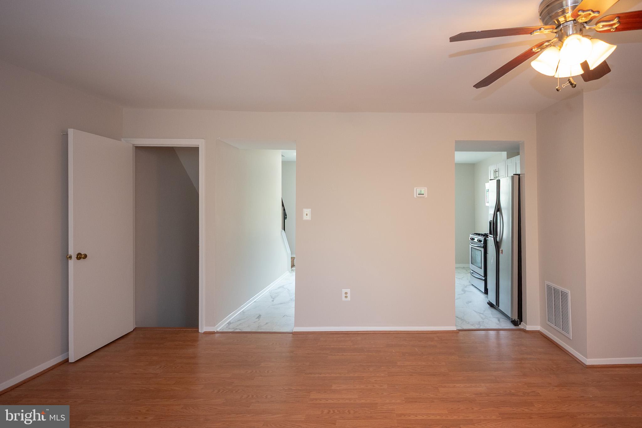 HUNTERS WOODS - Residential