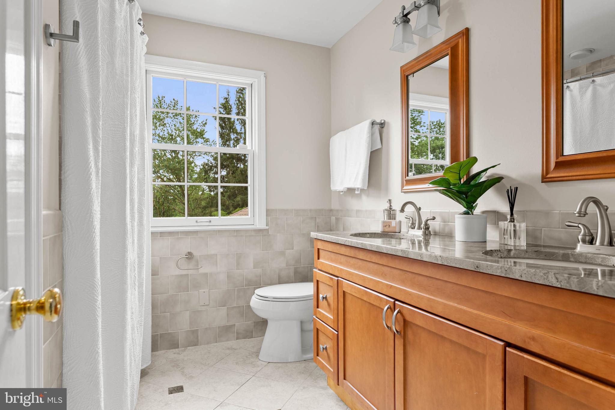 WATERLOO MILLS - Residential