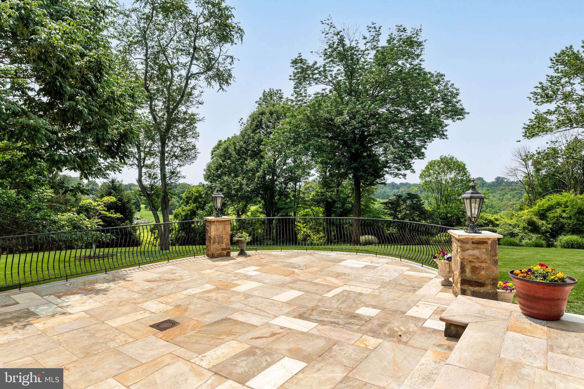 WATERLOO MILLS - Residential