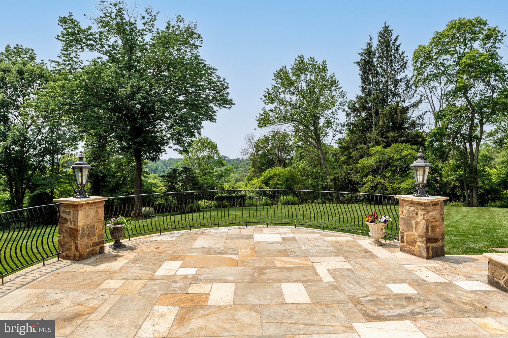 WATERLOO MILLS - Residential