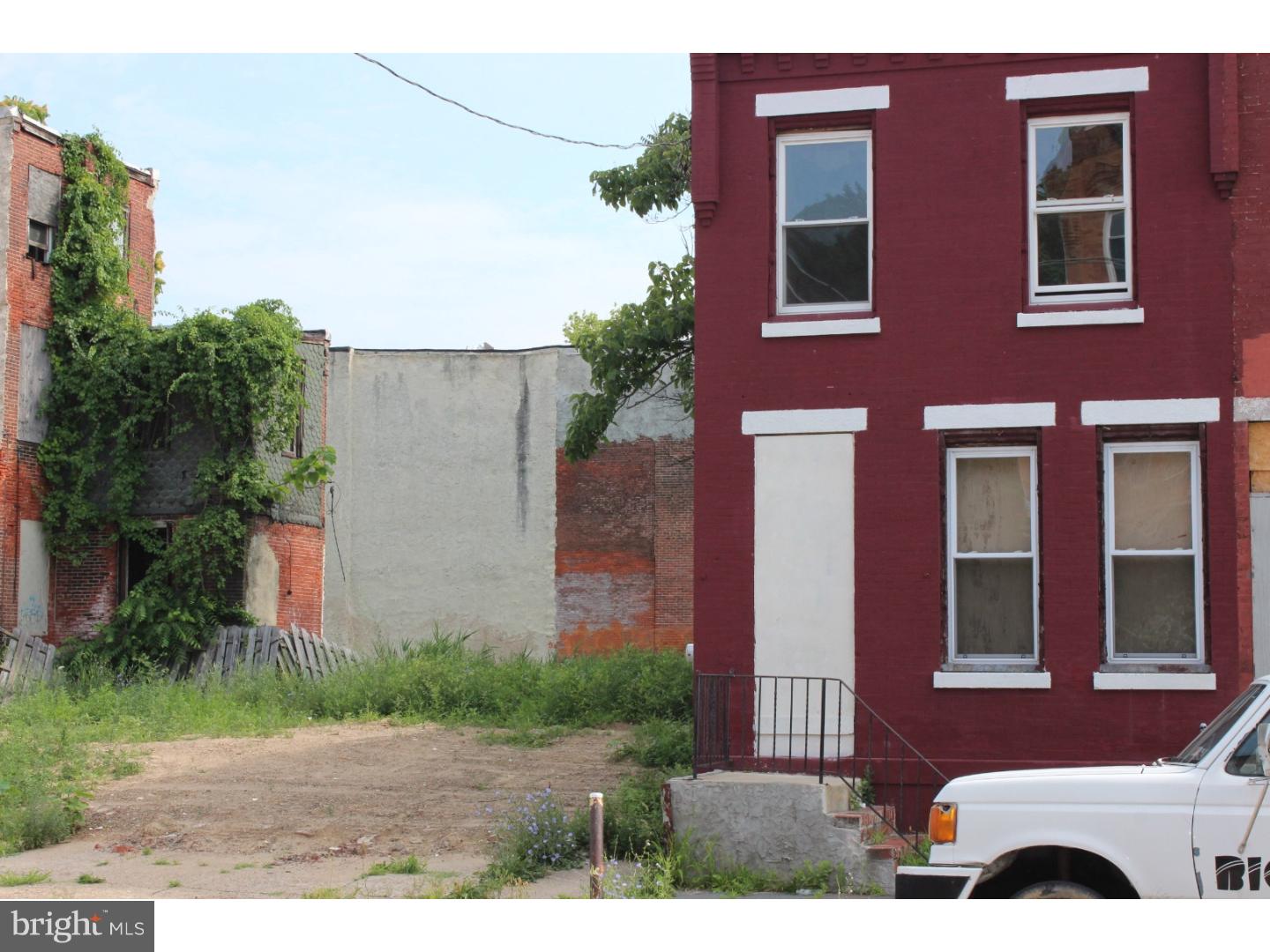 MANTUA - Residential