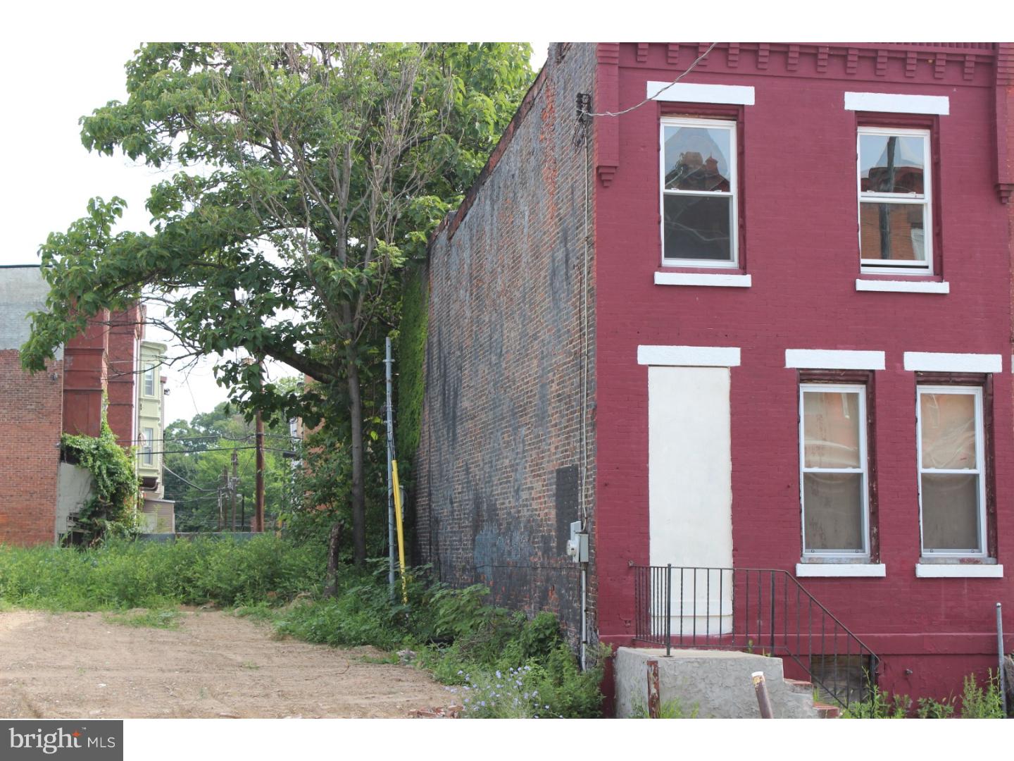 MANTUA - Residential