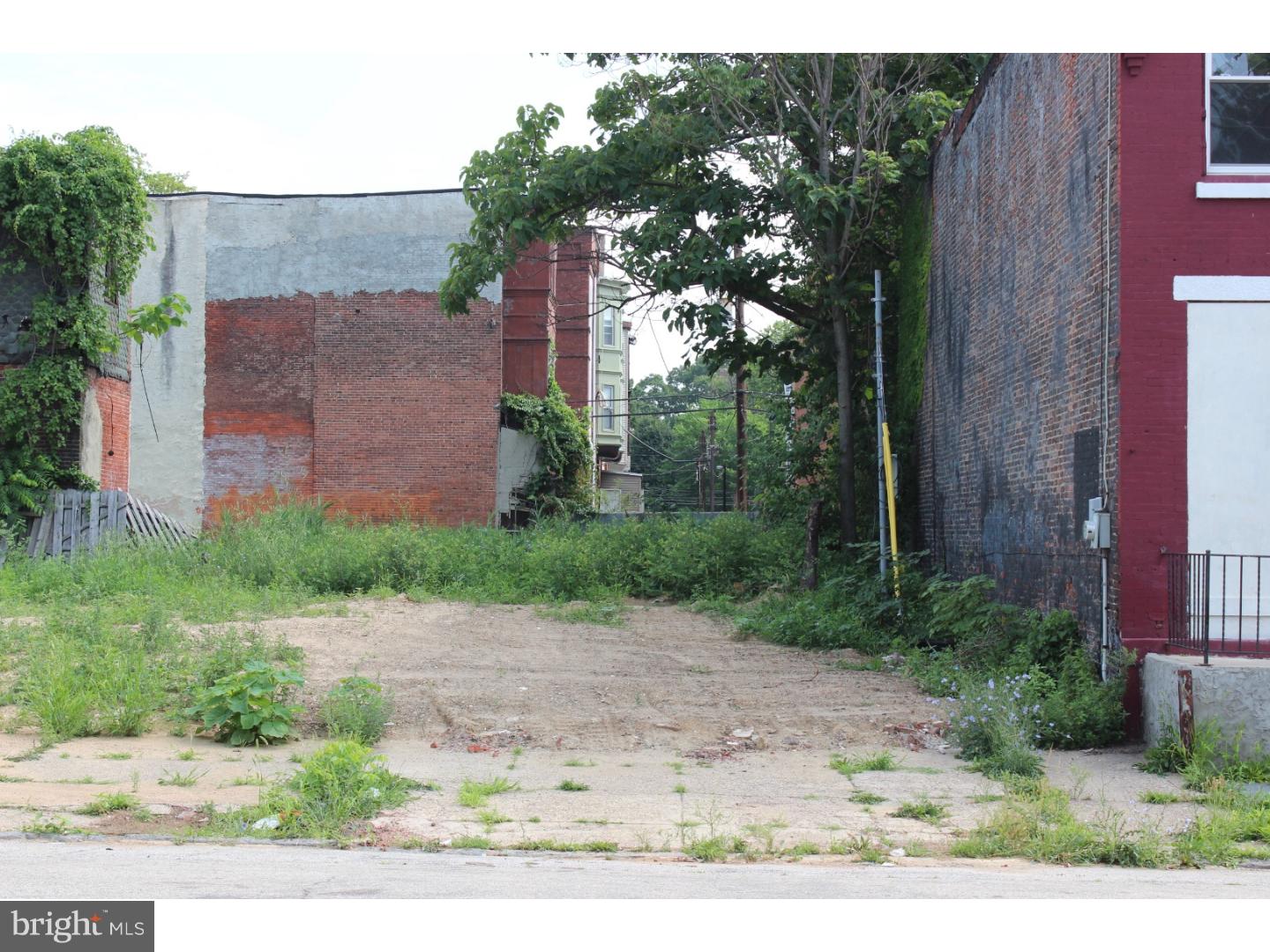 MANTUA - Residential