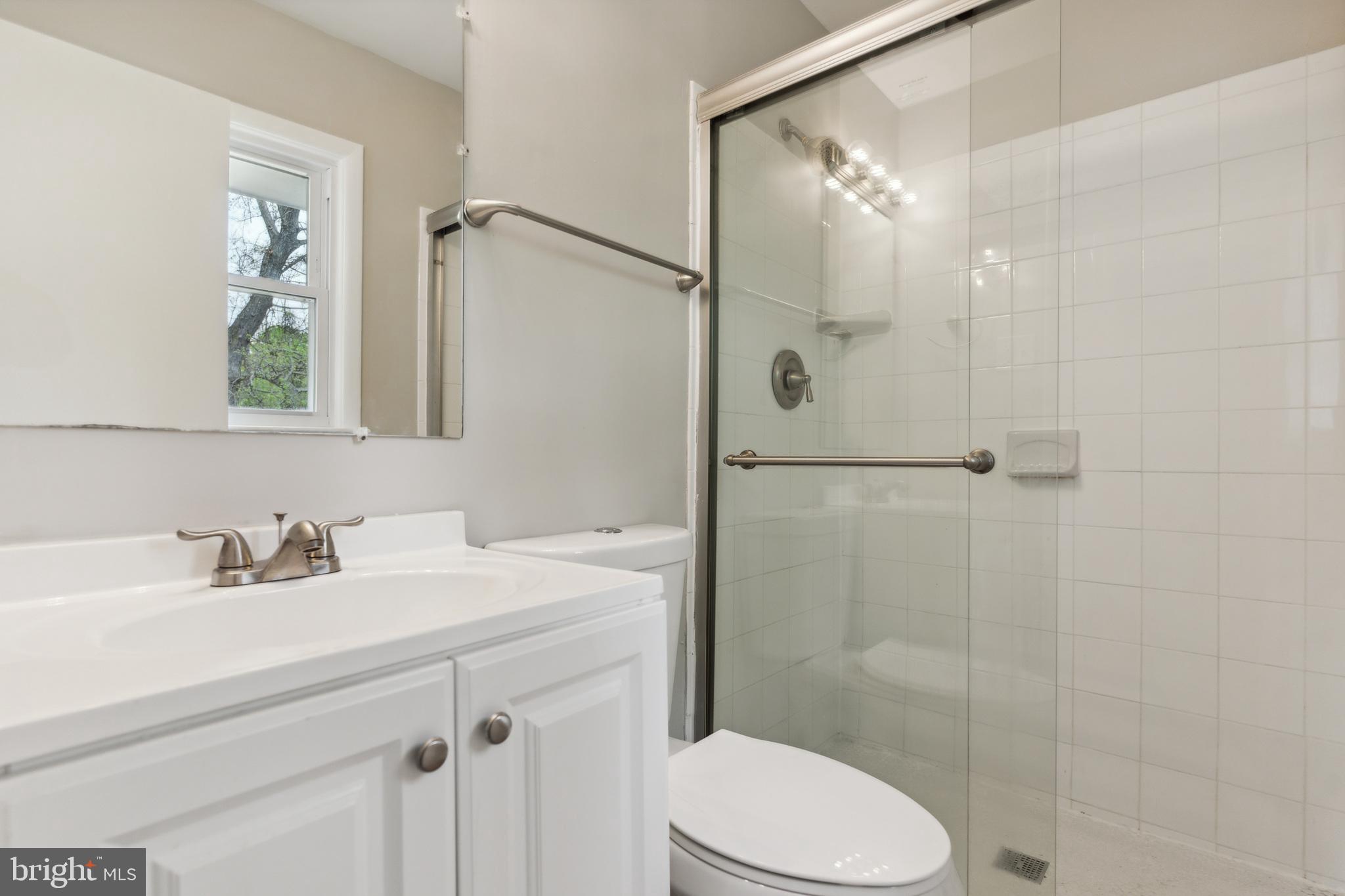 WEST LAUREL ACRES - Residential