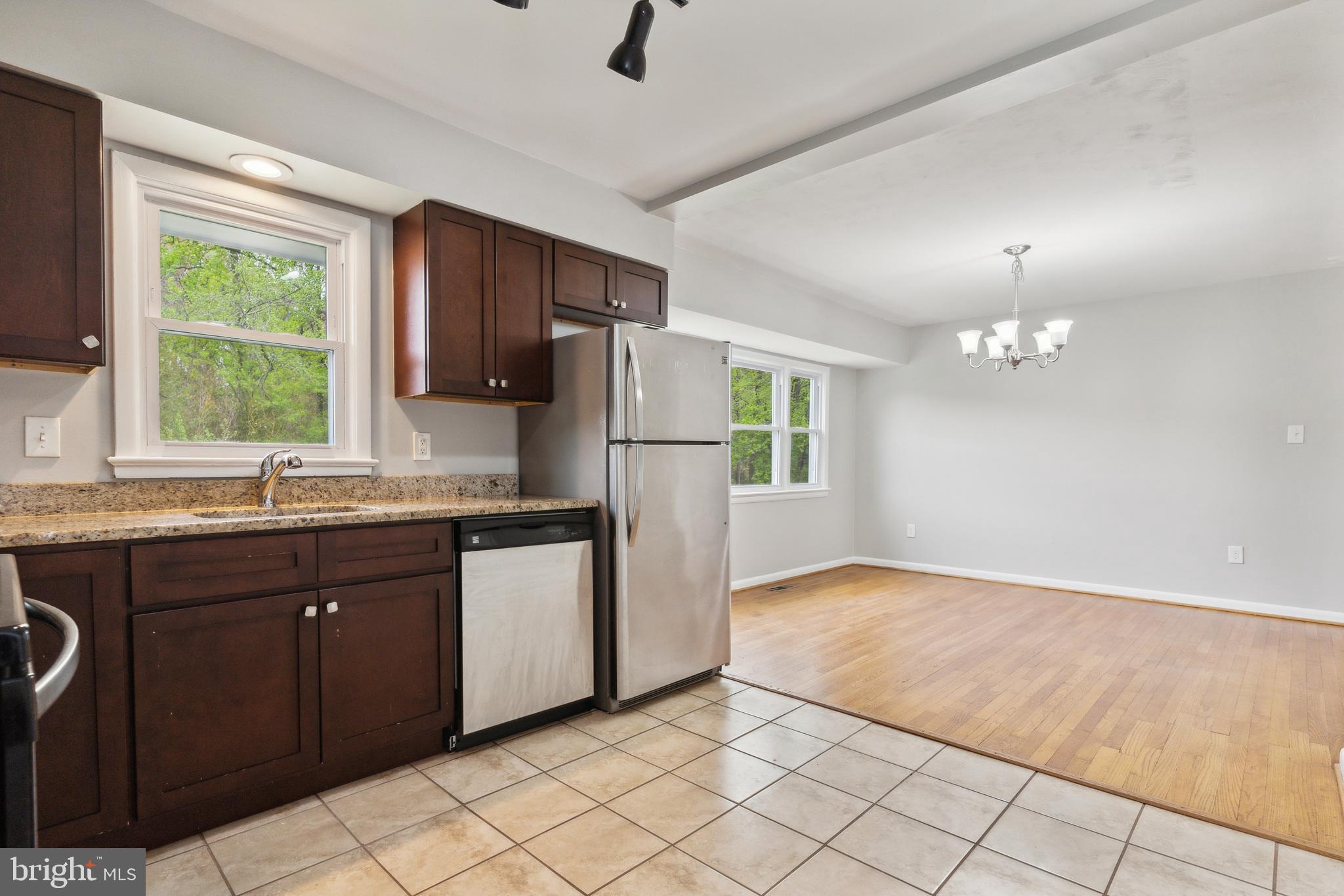 WEST LAUREL ACRES - Residential