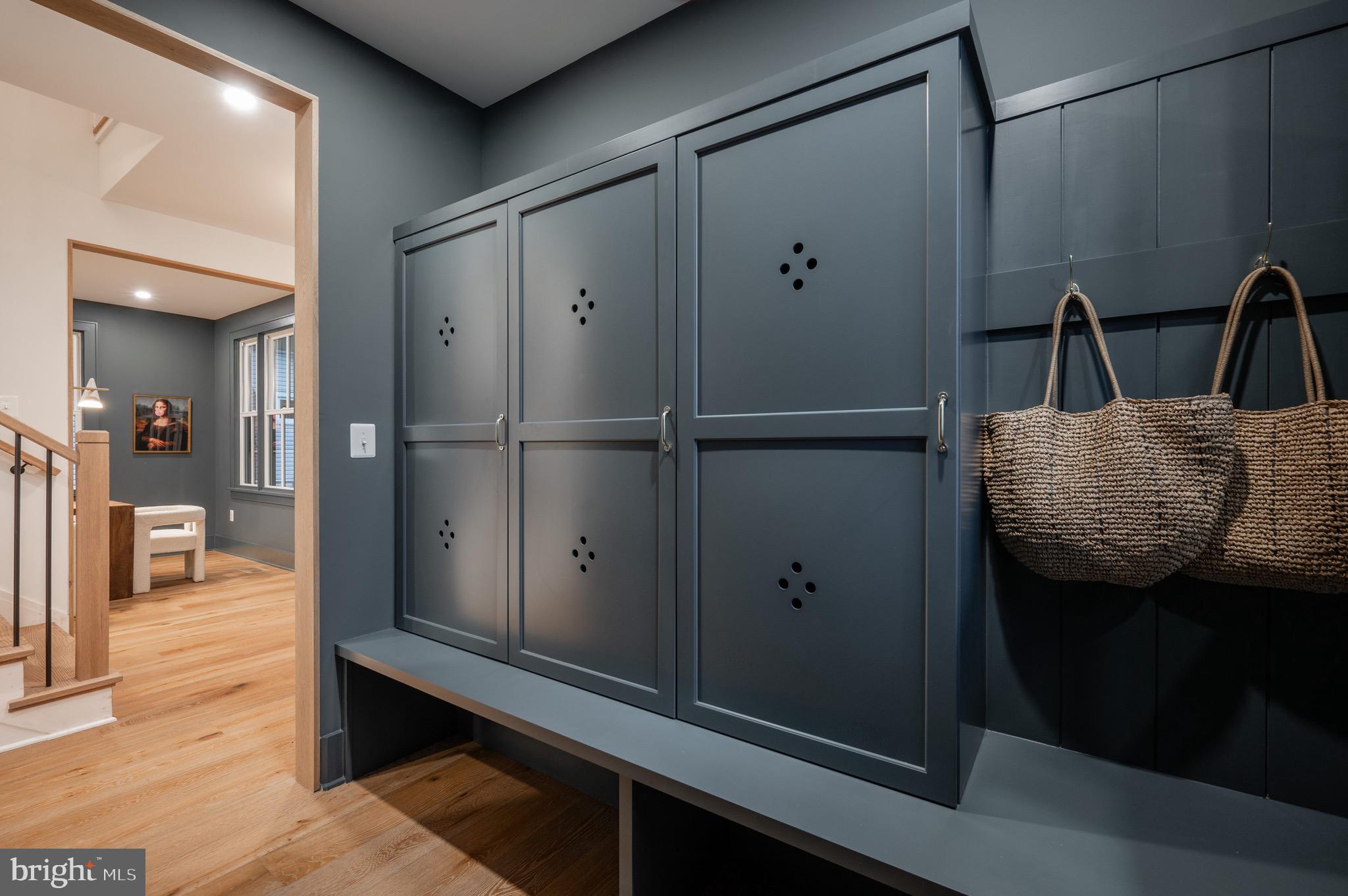 DEL RAY - Residential