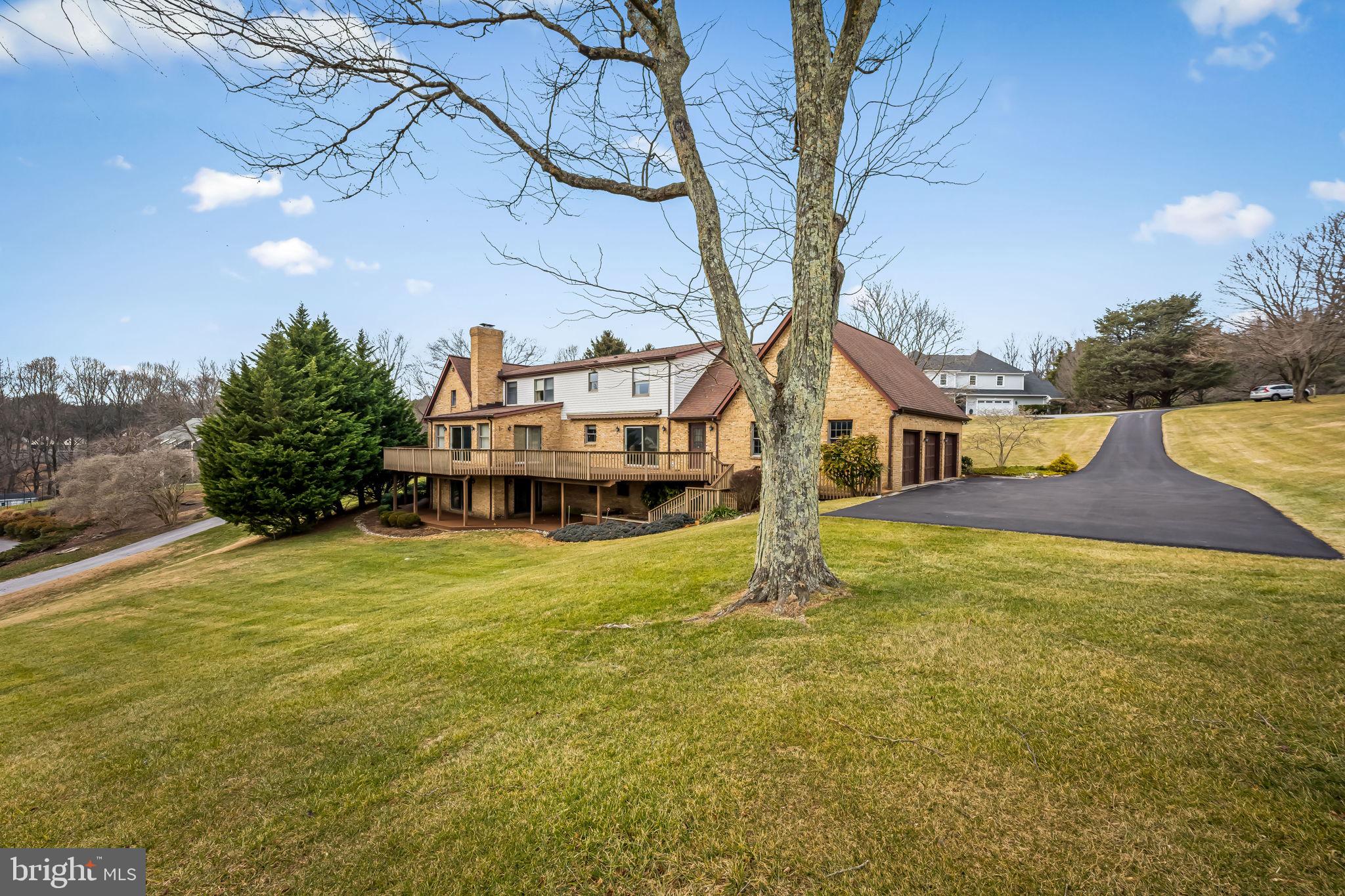 OVERLOOK - Residential