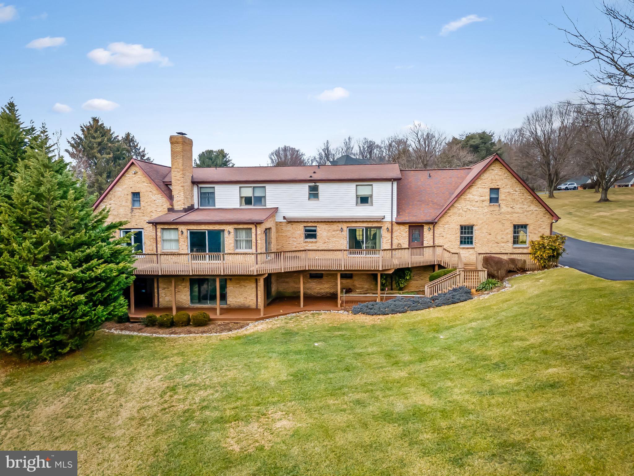 OVERLOOK - Residential