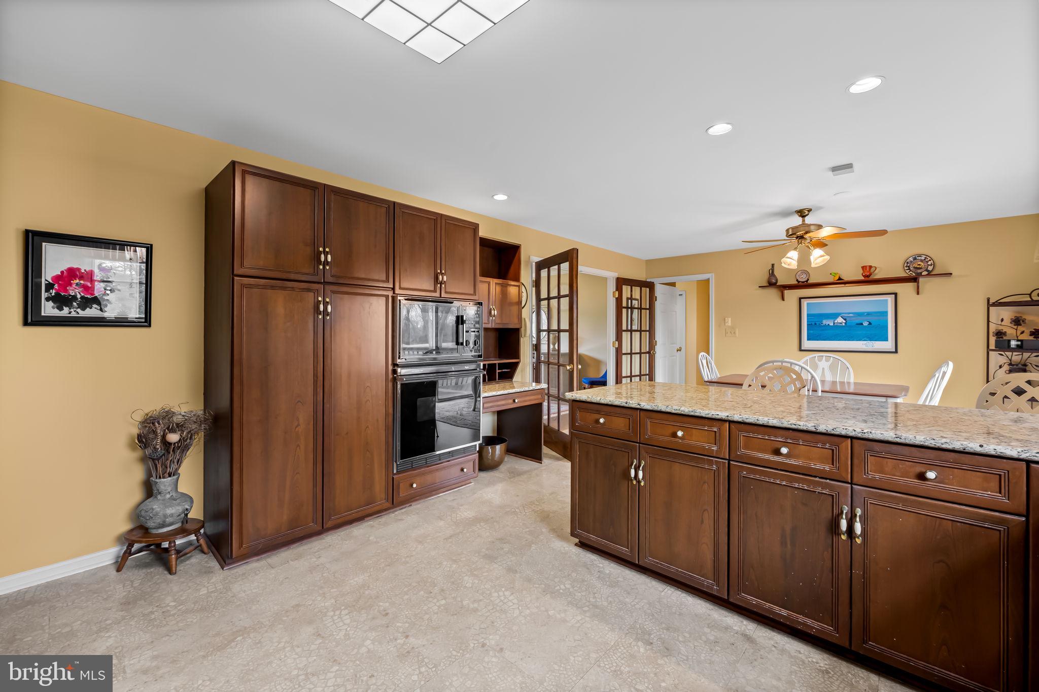 OVERLOOK - Residential