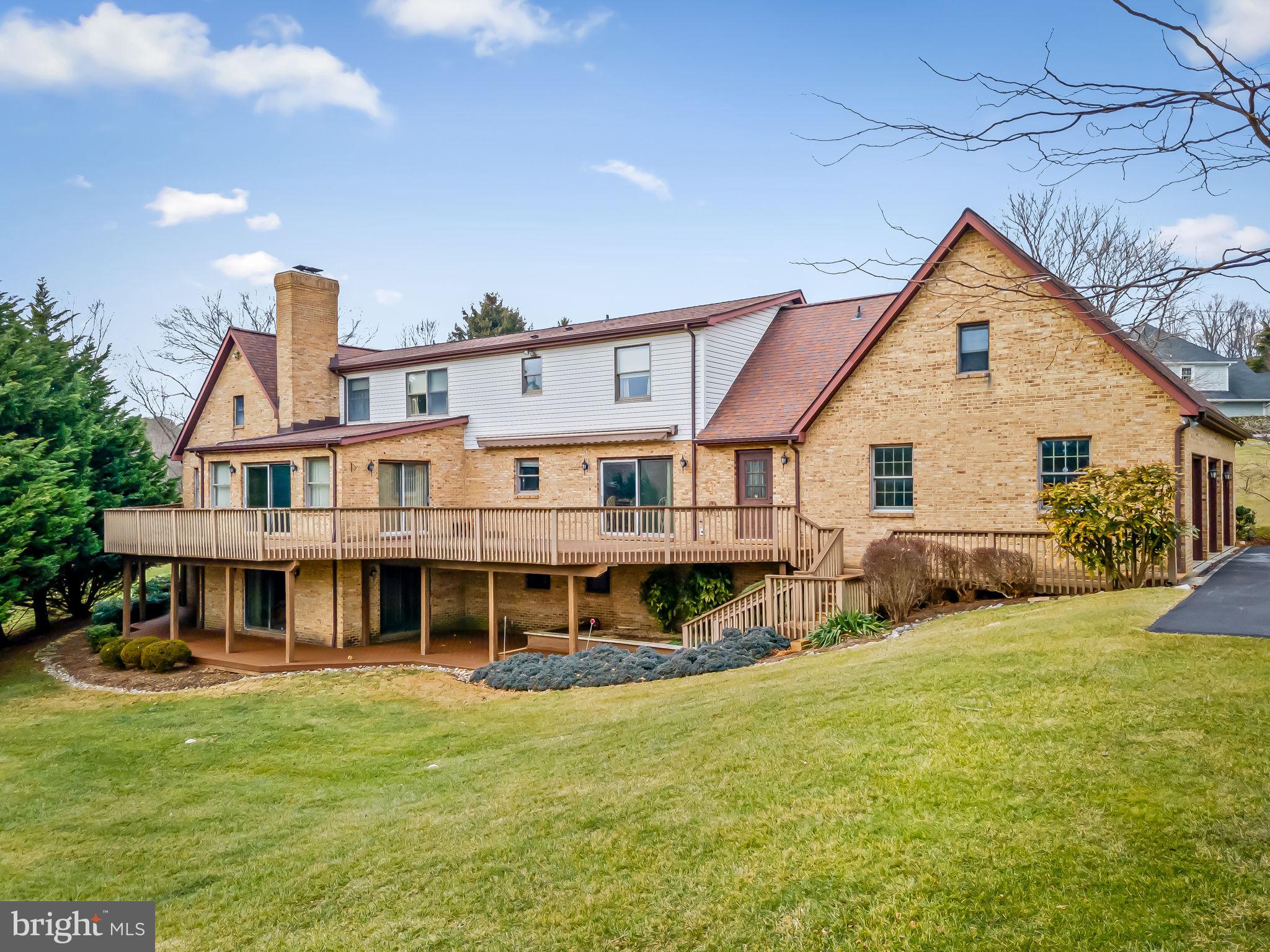 OVERLOOK - Residential