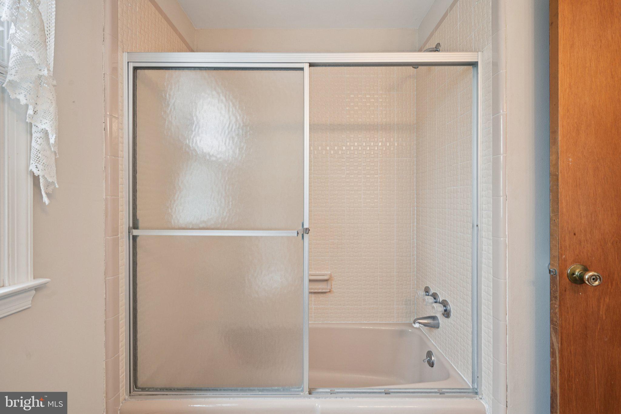 WHITFORD HILLS - Residential