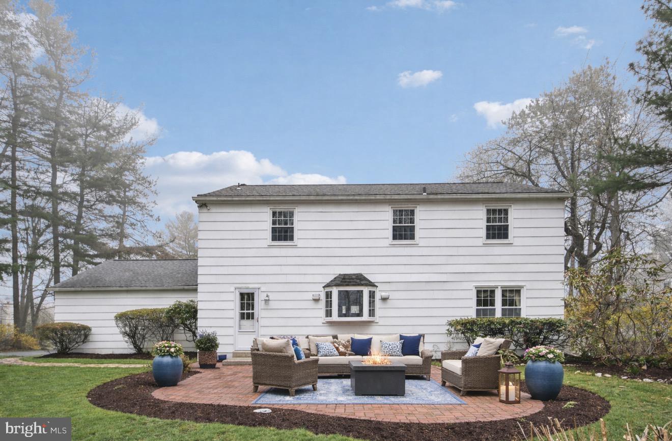 WHITFORD HILLS - Residential