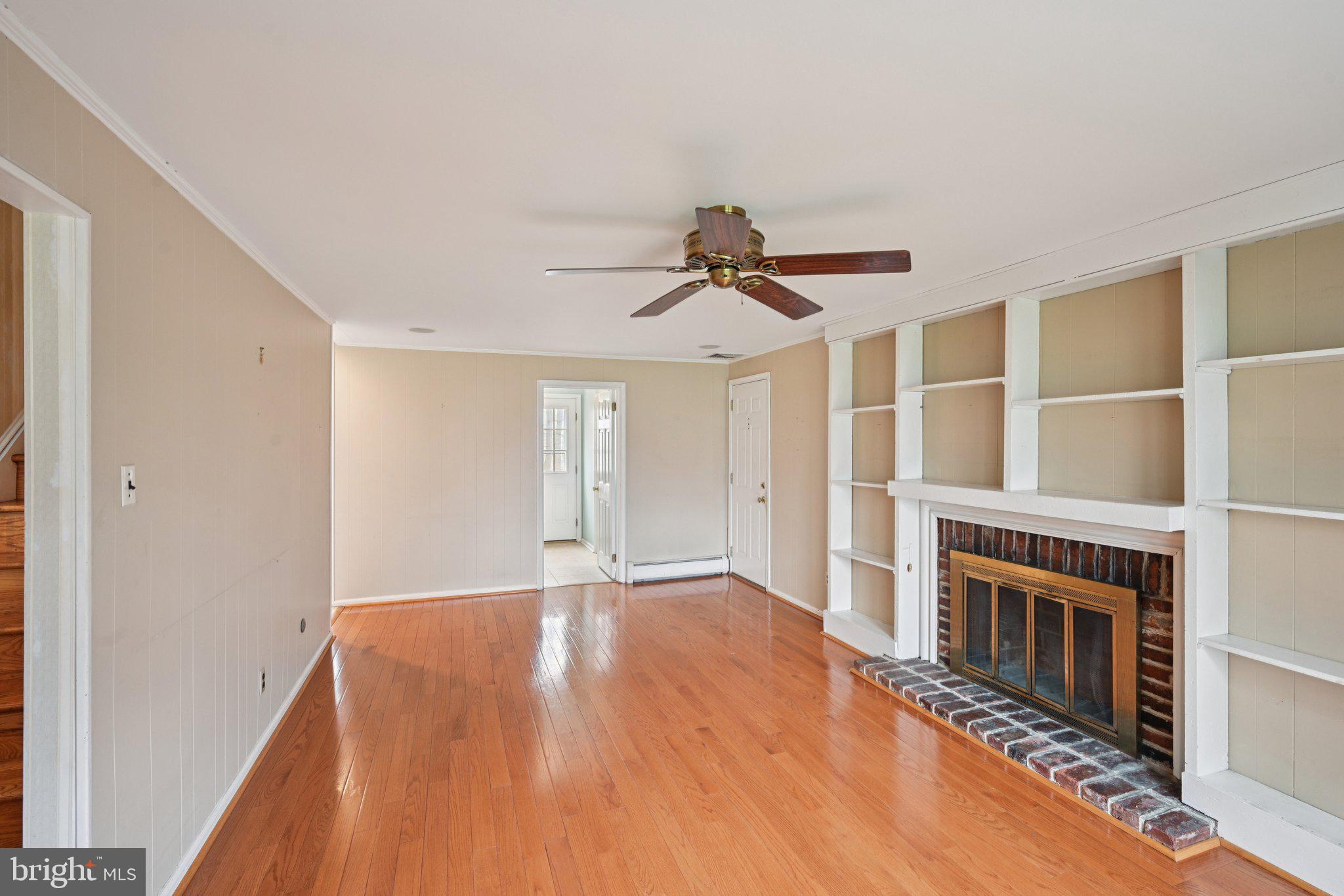 WHITFORD HILLS - Residential