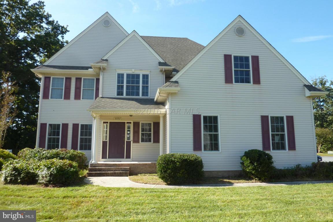 Bring the WOW factor back to this home... Nice layout, with open floor plan. Home offers 4 bedrooms, 2 1/2 bathrooms with attached garage. Corner lot, fireplace, large master bathroom with walk in closet. Here is the home for you....