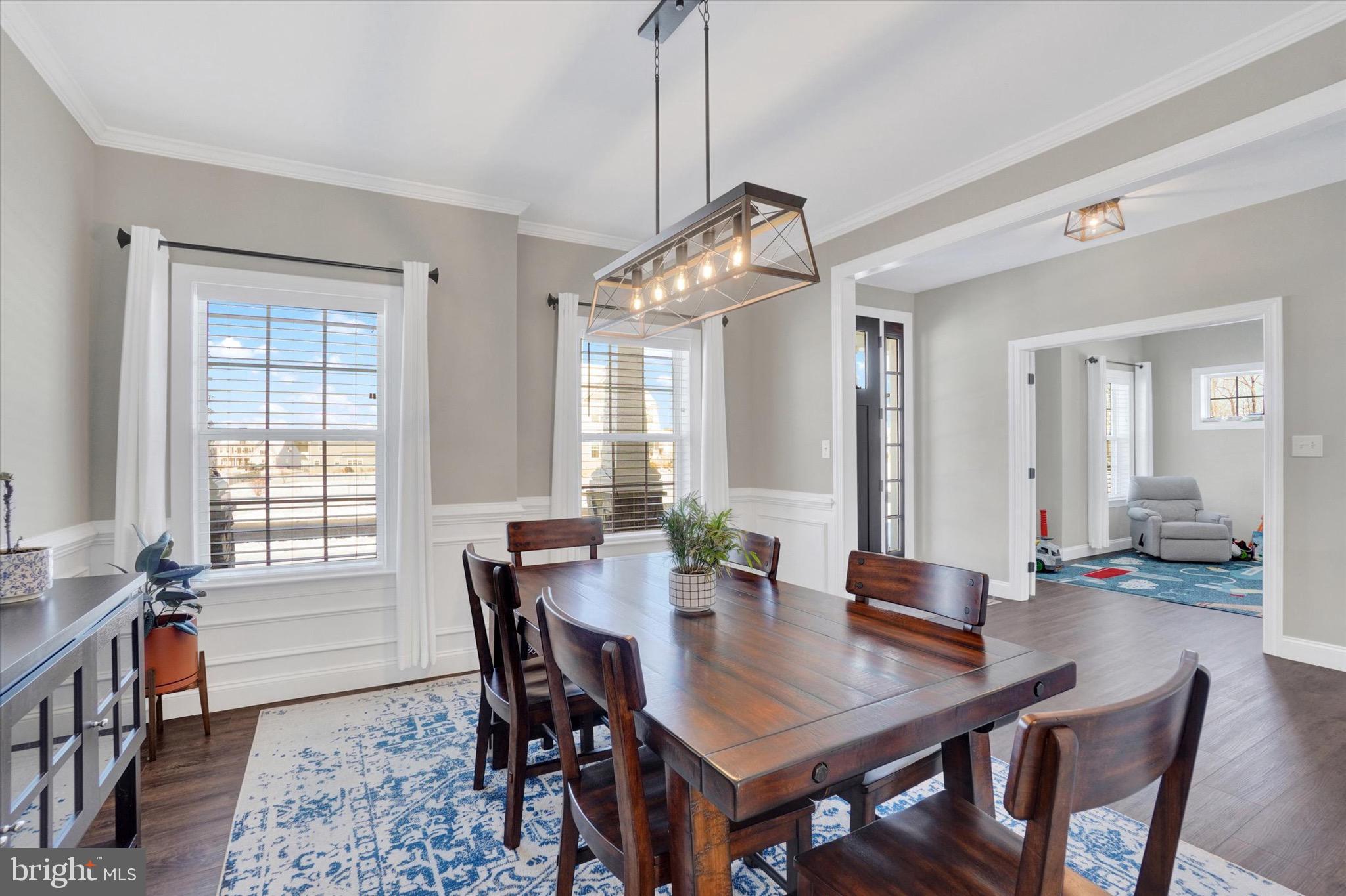 HAMILTON'S OVERLOOK - Residential