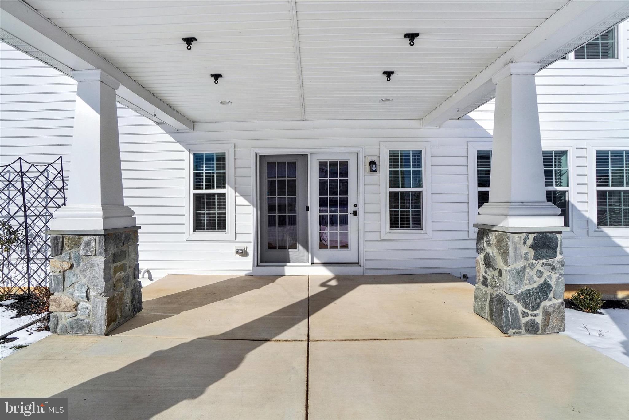 HAMILTON'S OVERLOOK - Residential