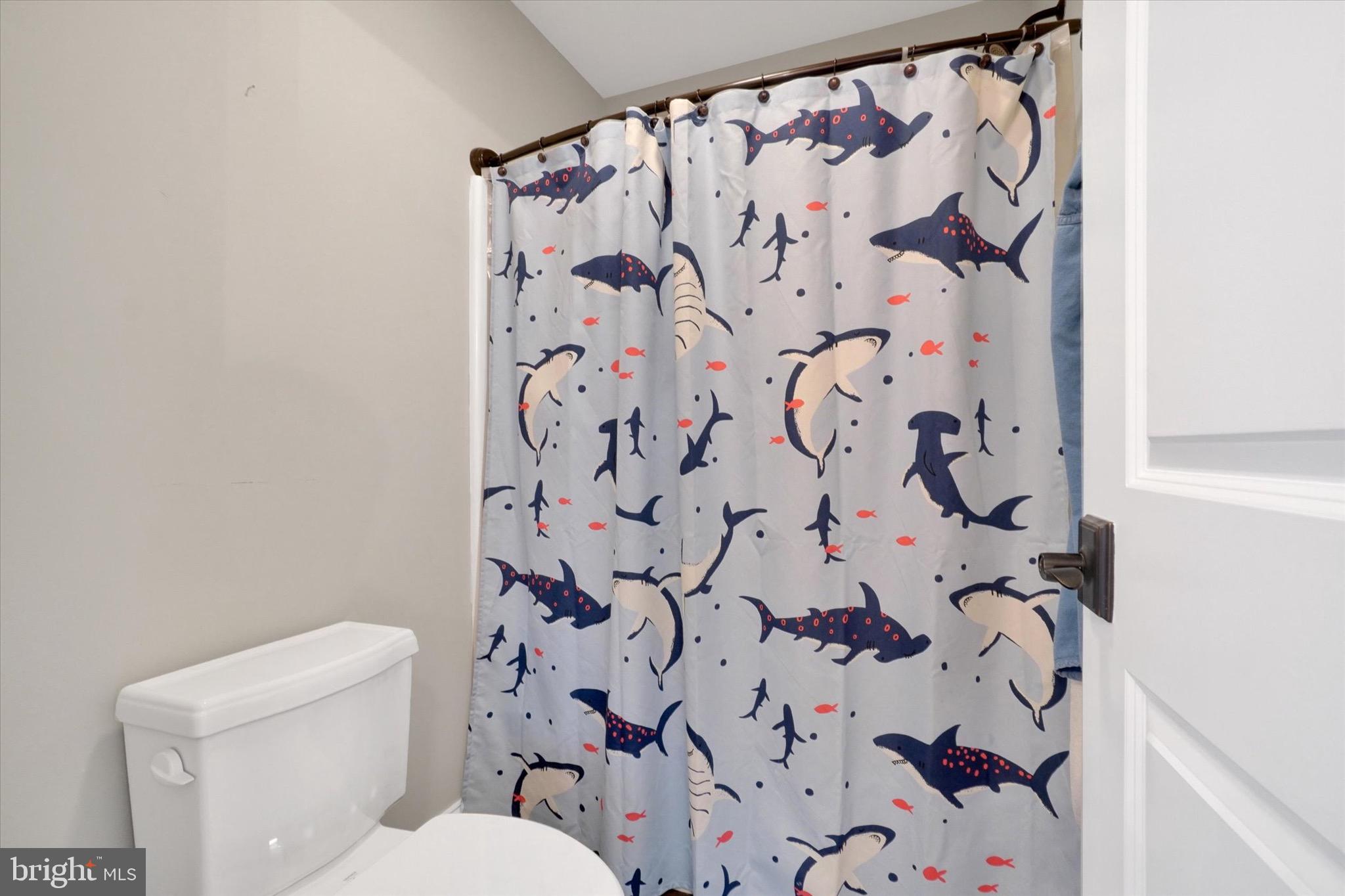 HAMILTON'S OVERLOOK - Residential