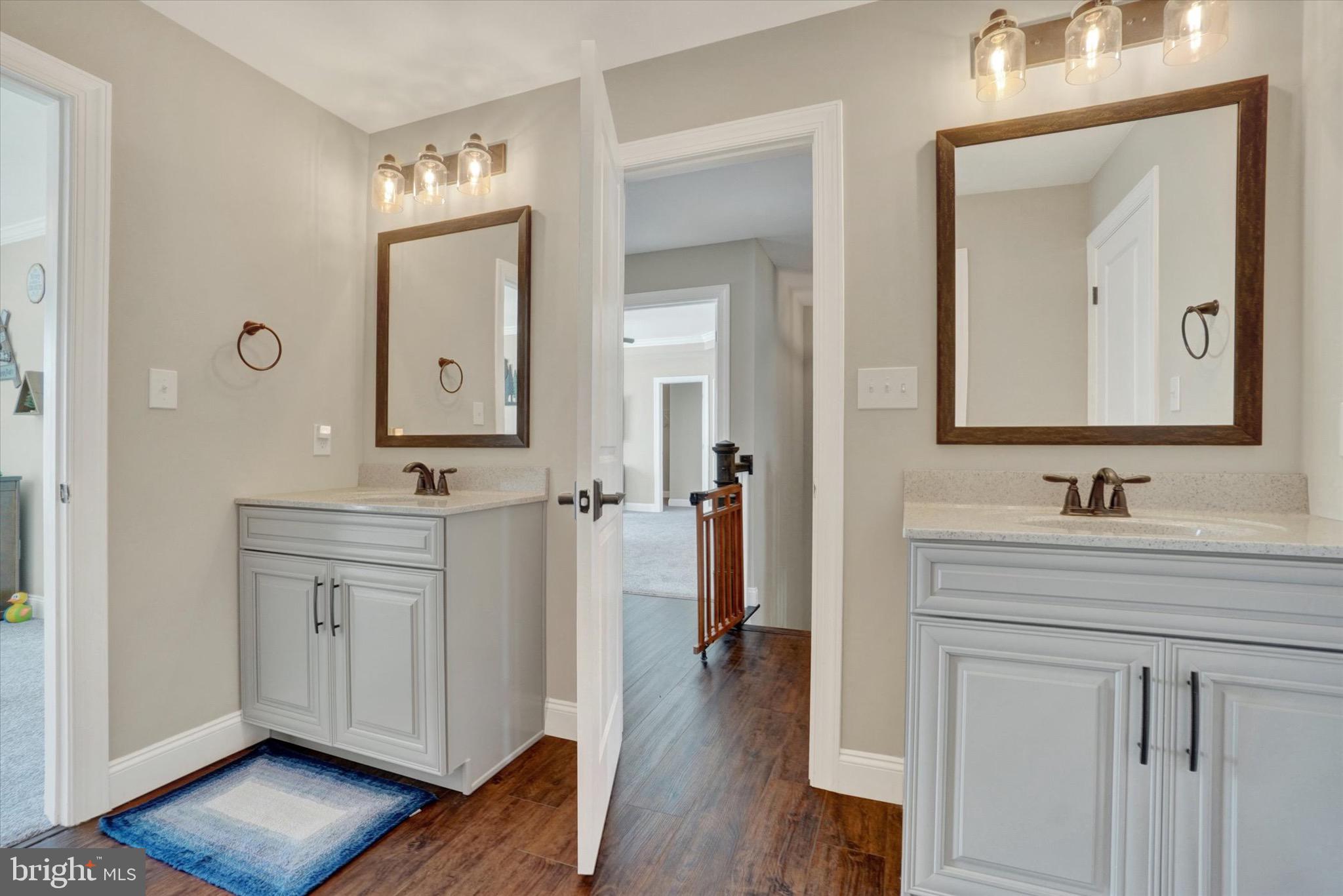 HAMILTON'S OVERLOOK - Residential