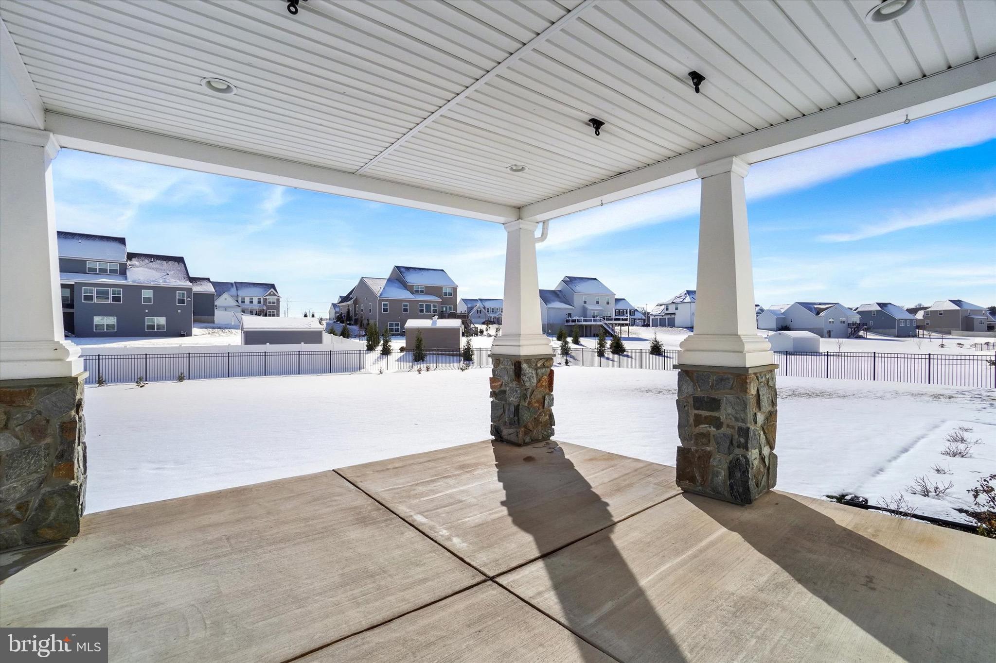 HAMILTON'S OVERLOOK - Residential