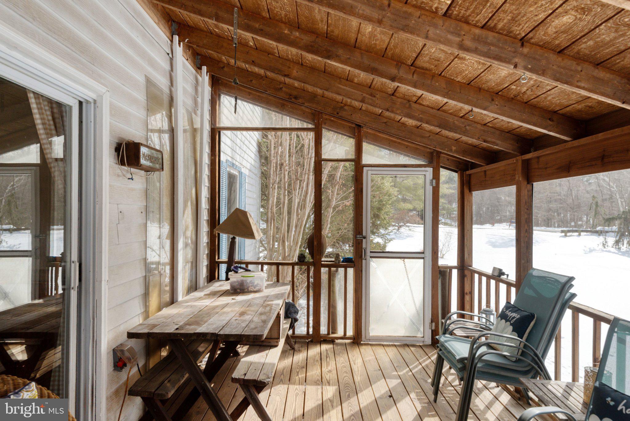 MOSBY WOODS - Residential