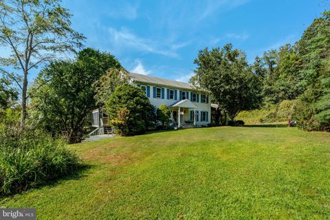 7184 REBEL DRIVE WARRENTON VA 20187