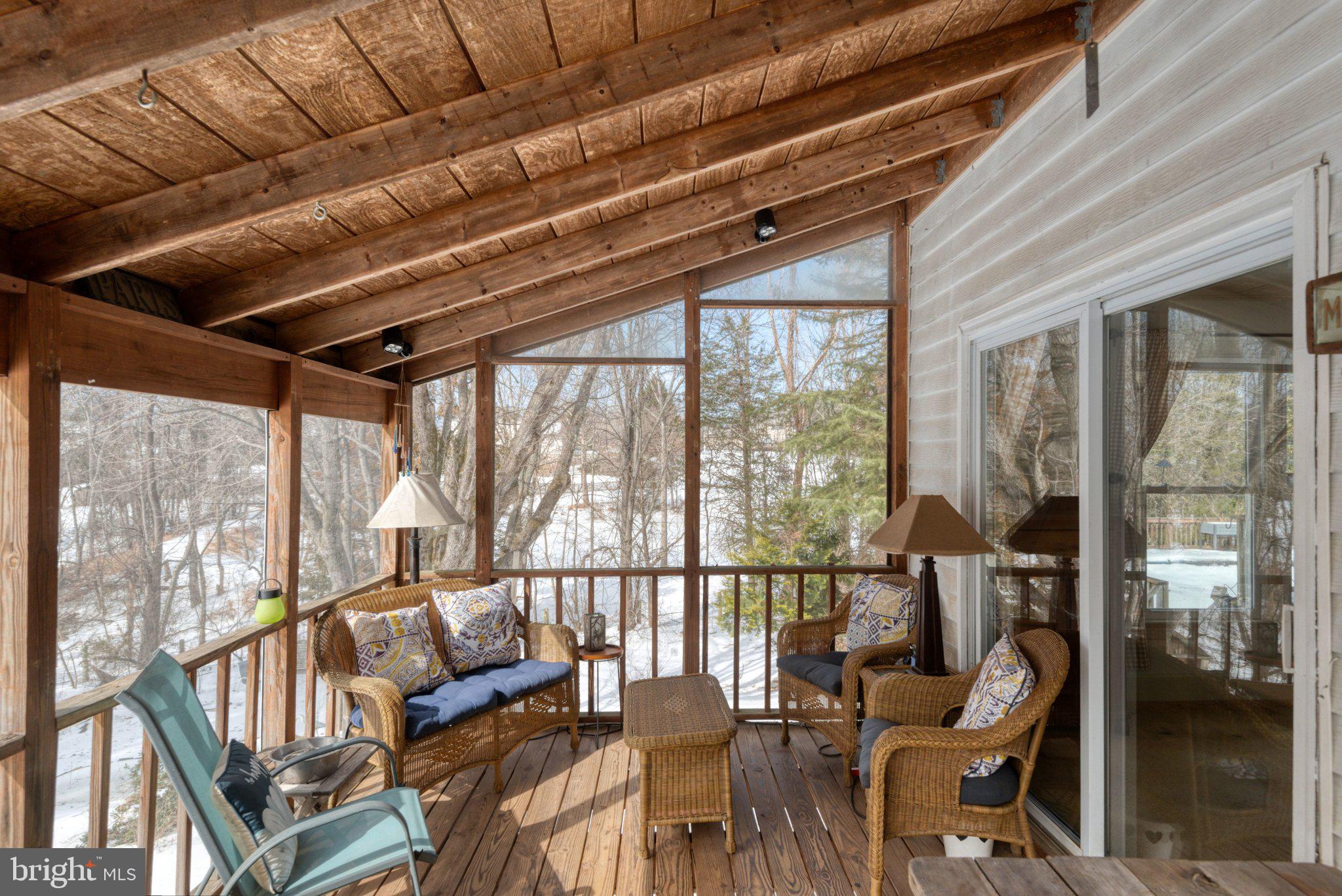 MOSBY WOODS - Residential