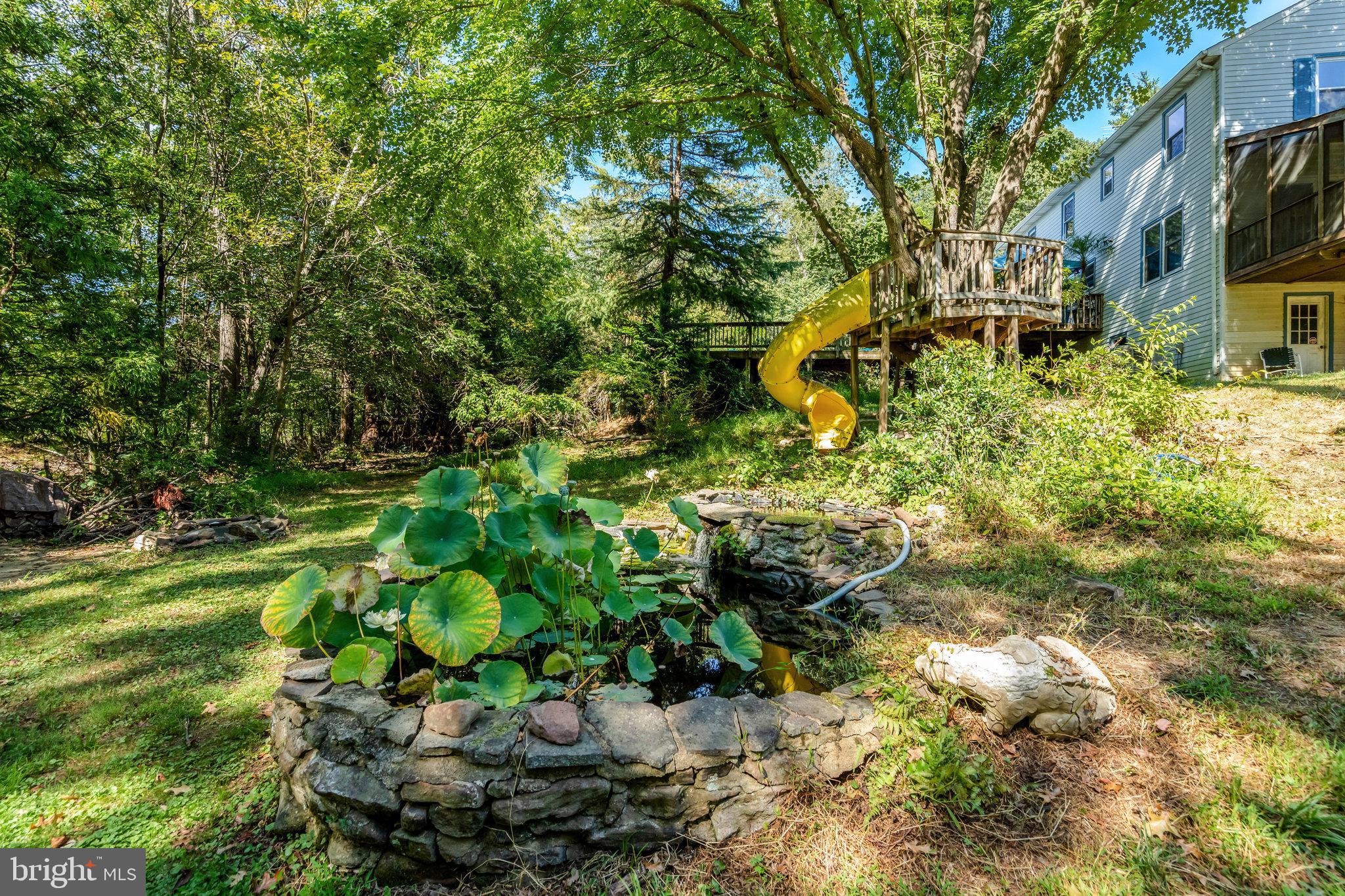 MOSBY WOODS - Residential