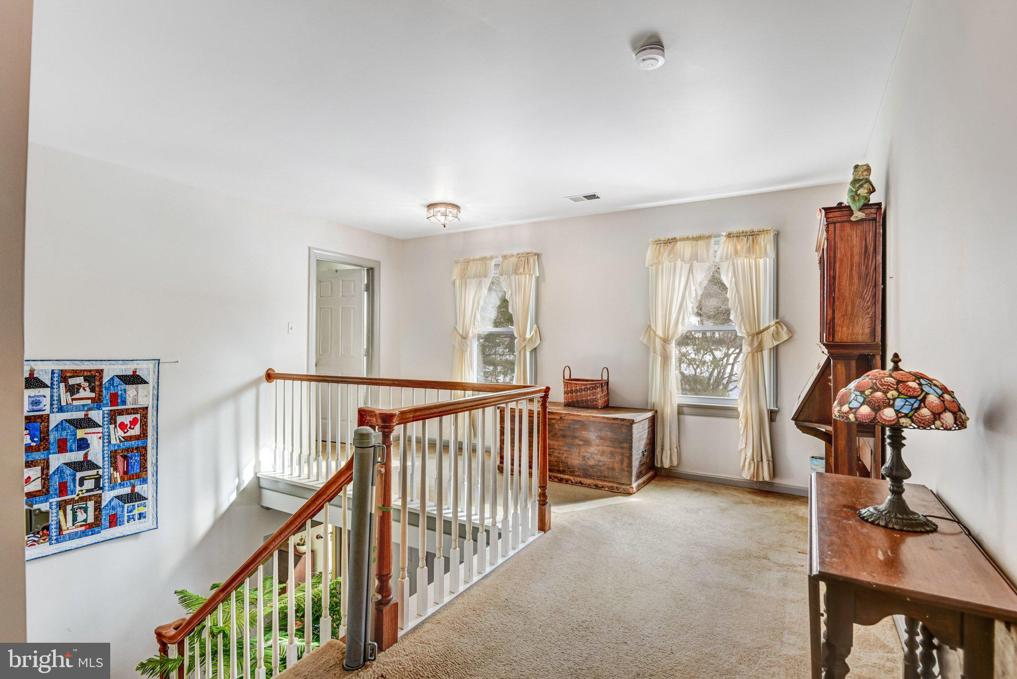 MOSBY WOODS - Residential