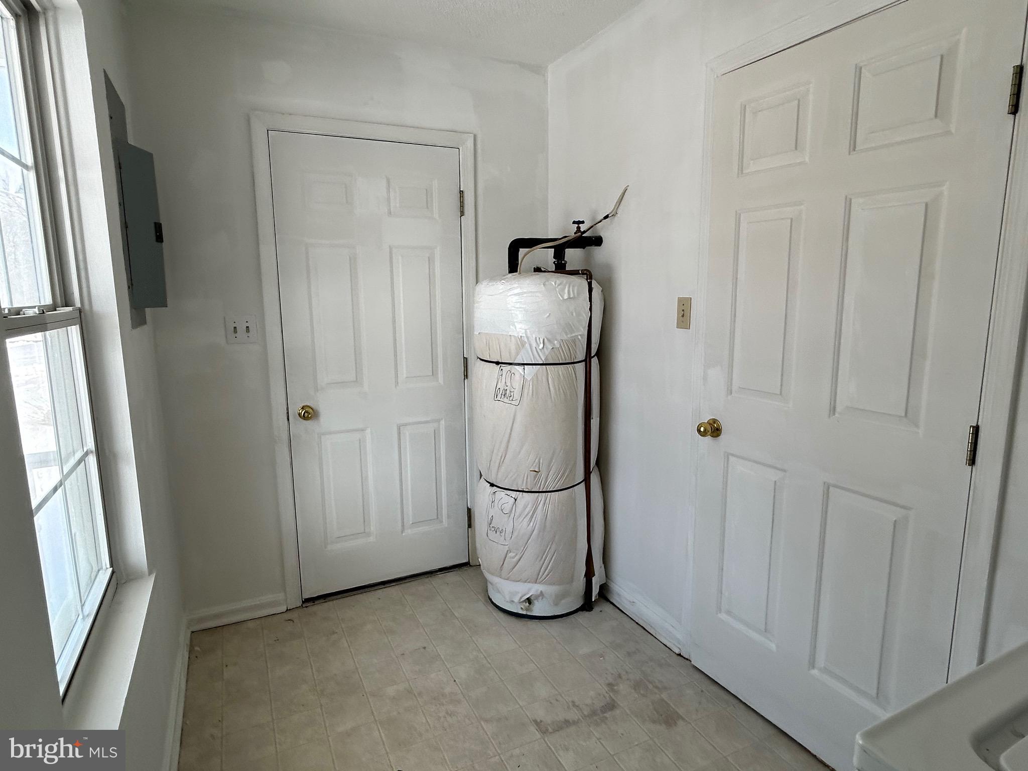 JEFFERSON VILLAGE - Residential