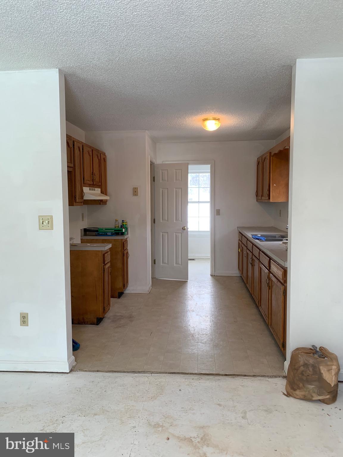 JEFFERSON VILLAGE - Residential