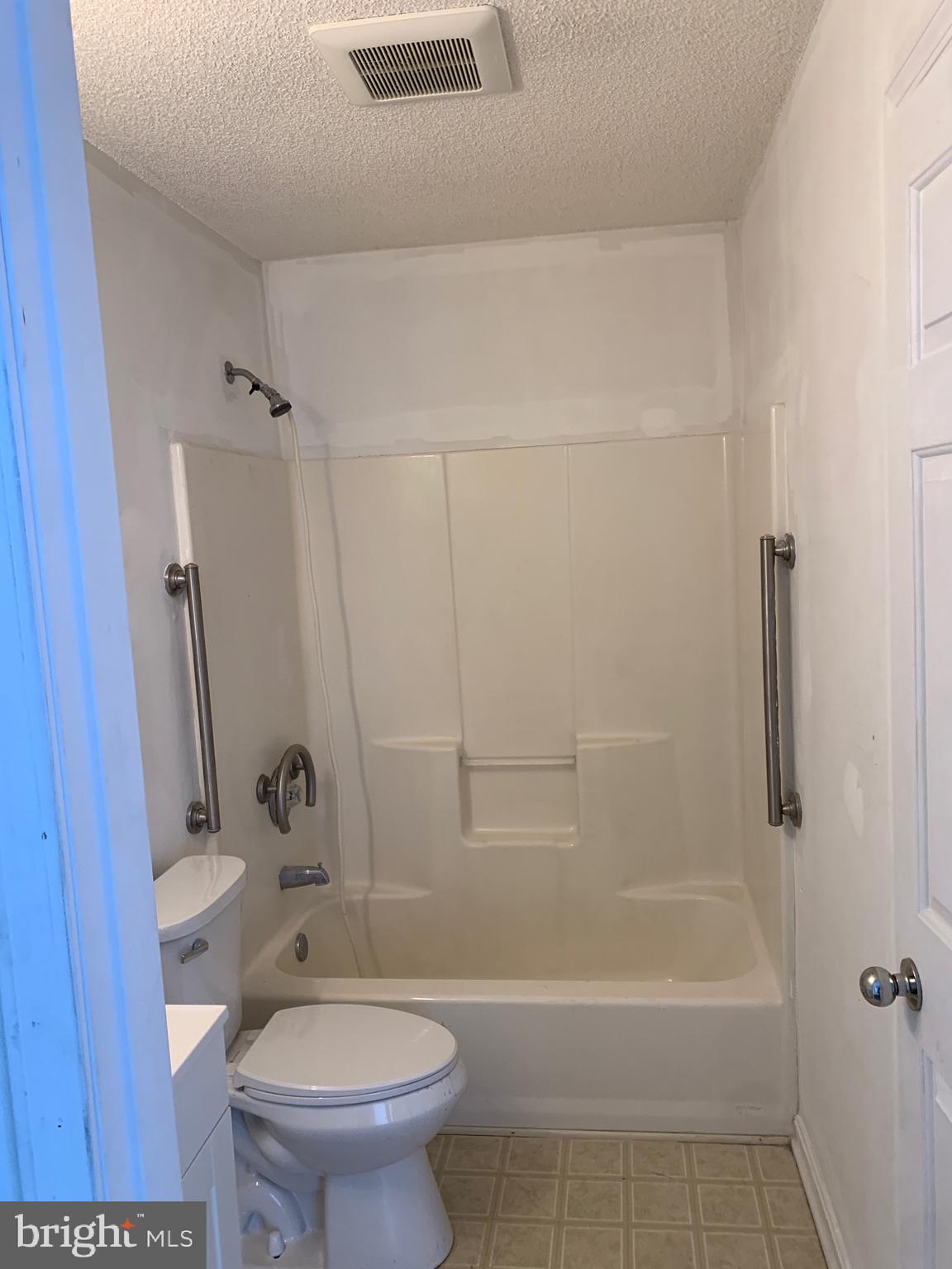 JEFFERSON VILLAGE - Residential